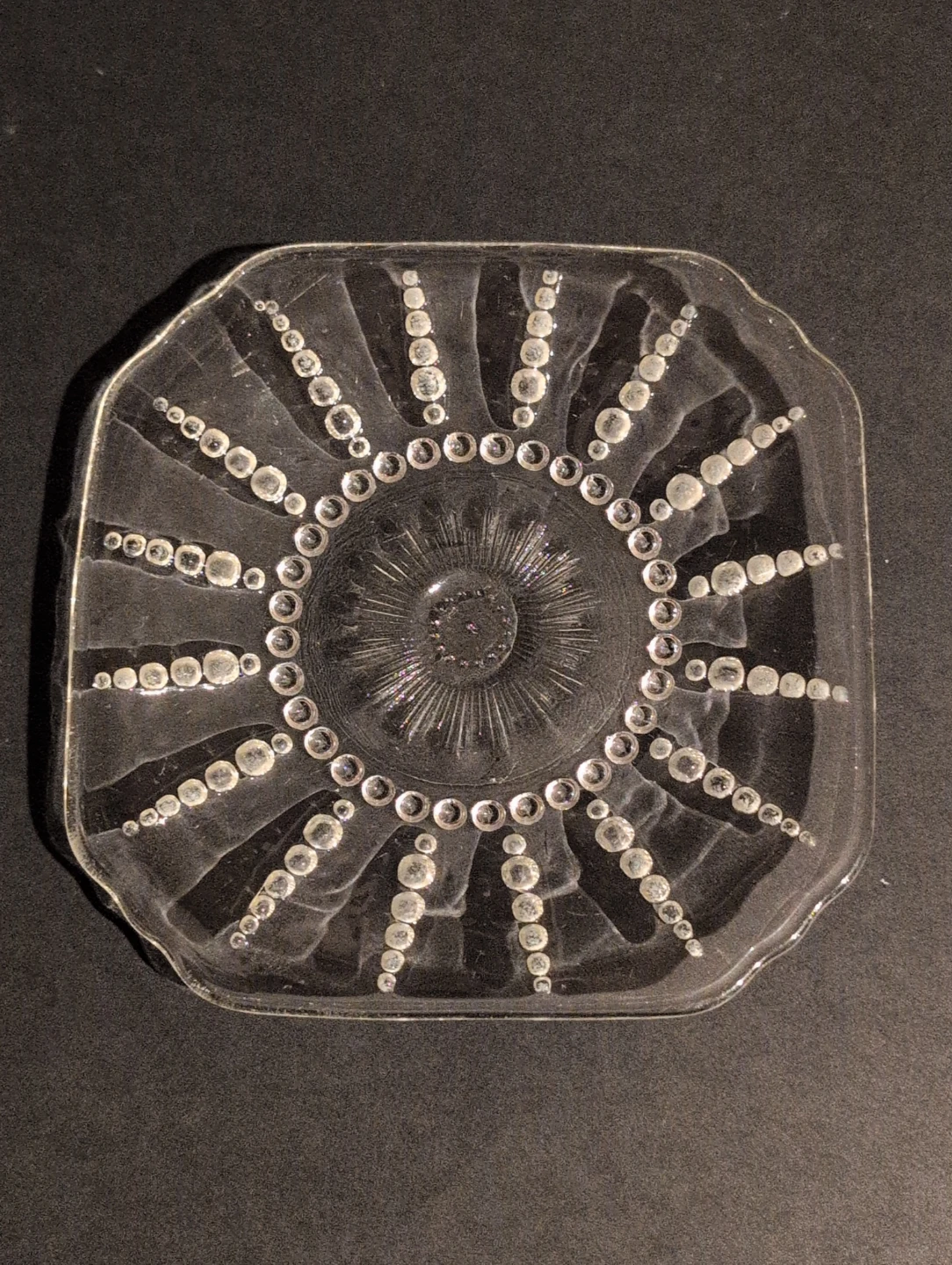Set of 2 Vintage Federal Depression Glass Plates - photo 2