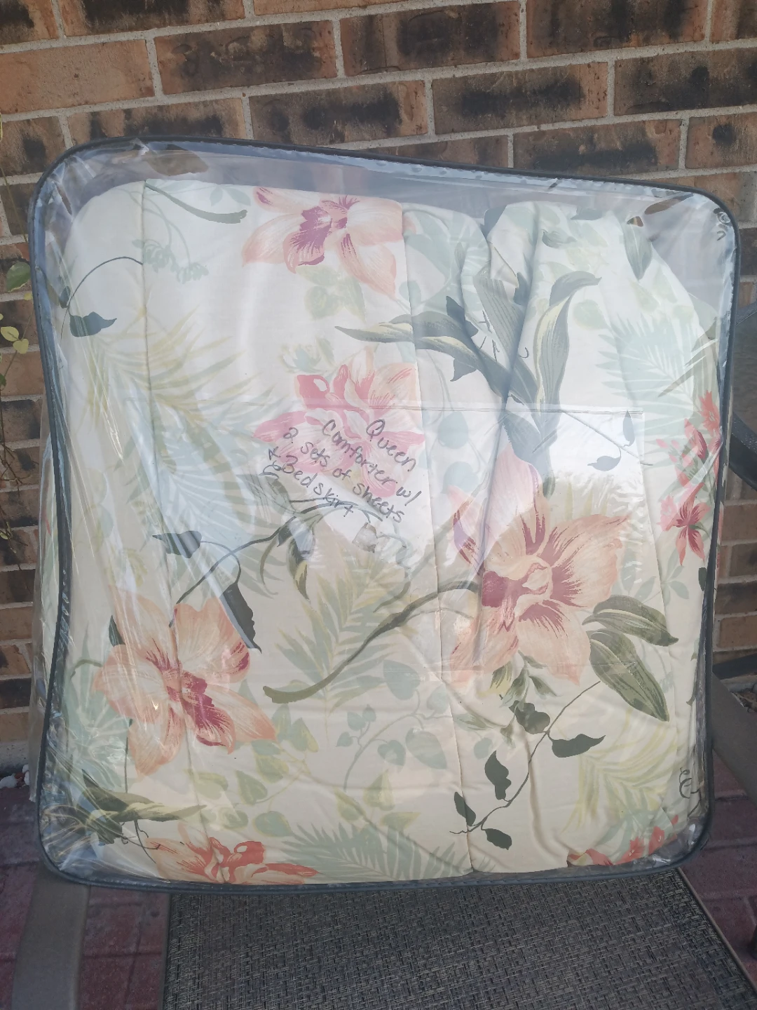 Queen Floral Comforter Set with Sheets and Bedskirt