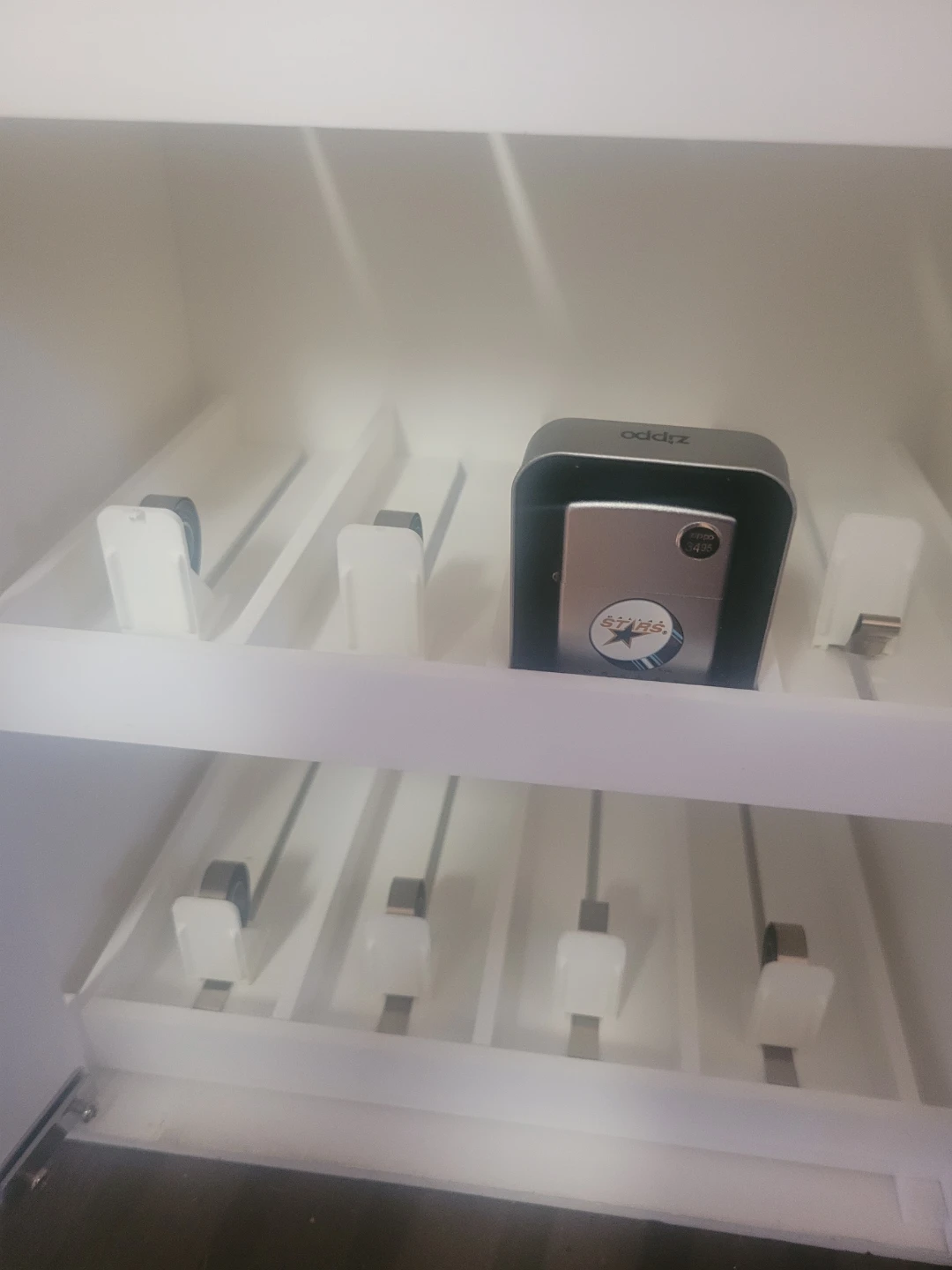 Genuine Zippo Display Case - photo 4