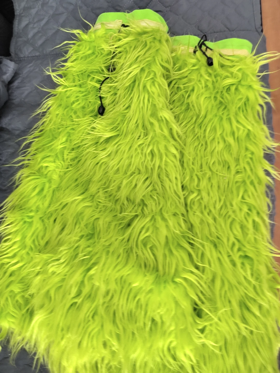 FREE - Neon Green Leg Warmers