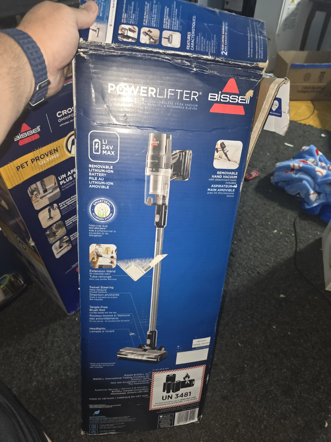 Bissell PowerLifter Cordless Stick Vacuum - photo 2