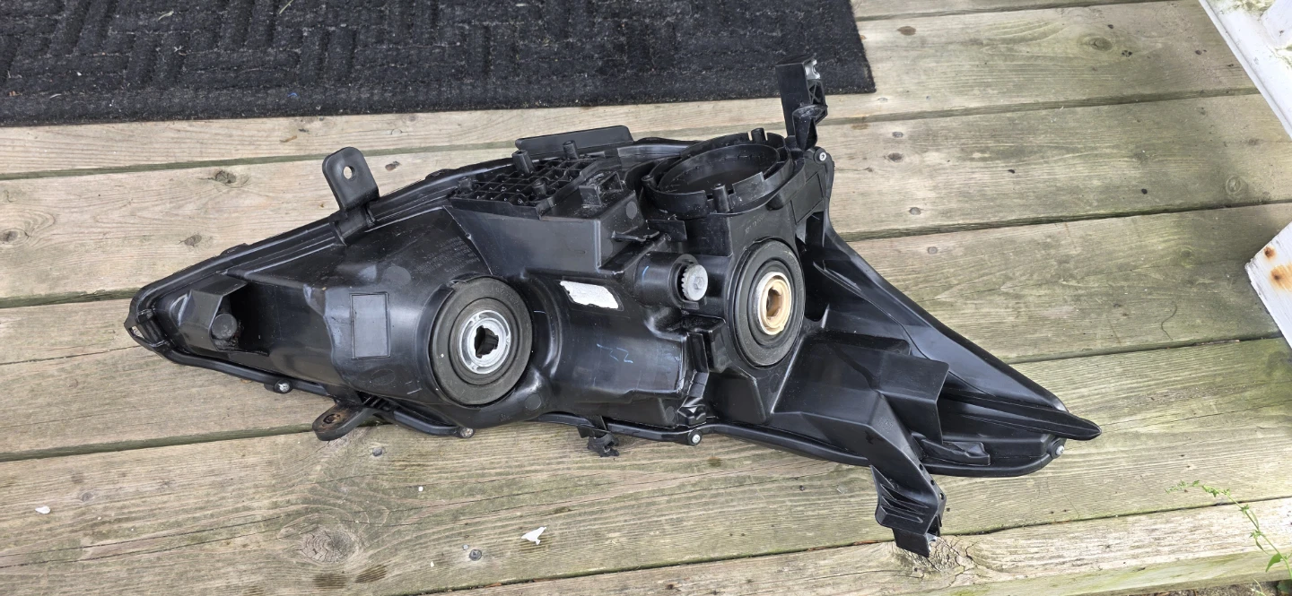 OEM Nissan Altima Headlights (Pair) - 2013-2015 - photo 5