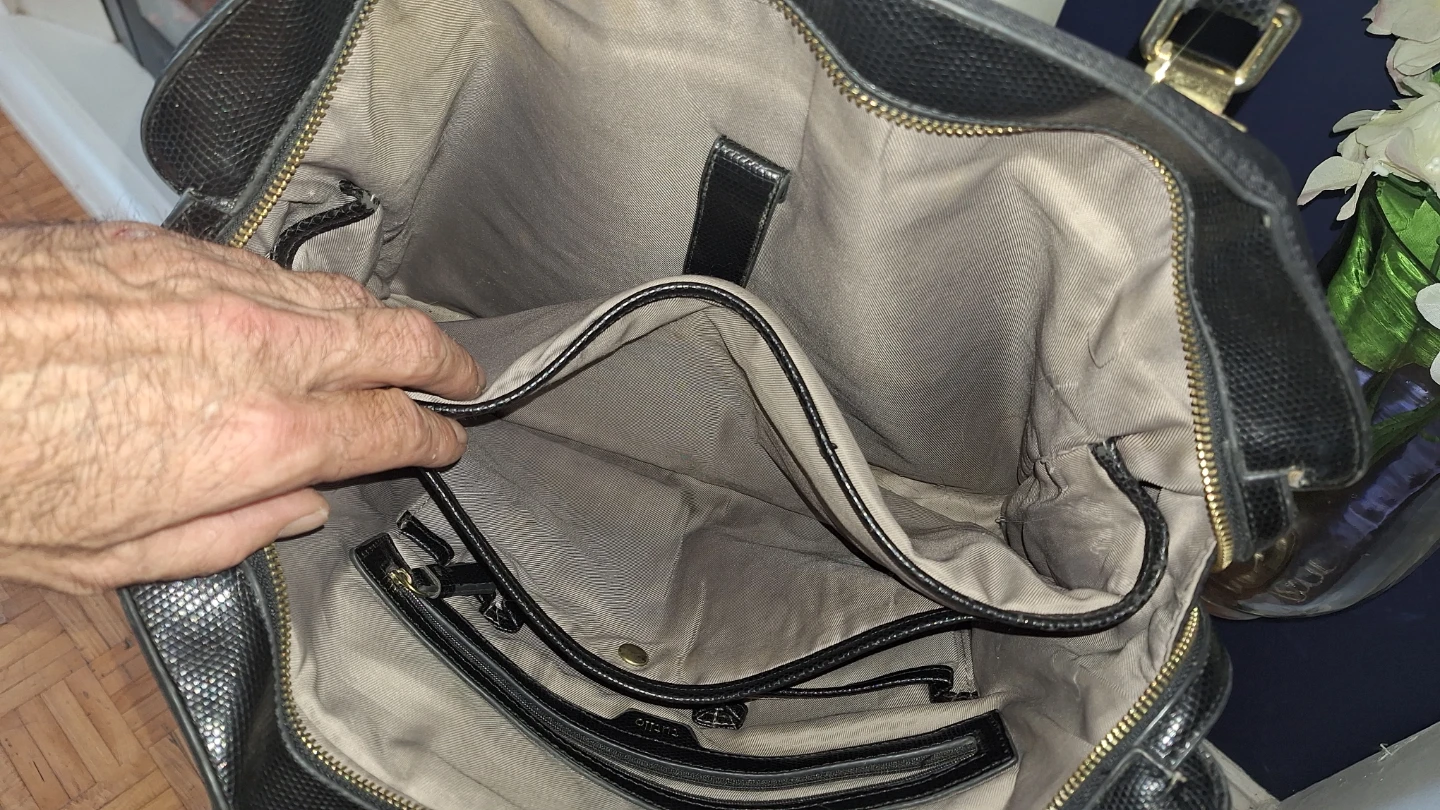 Tutilo New York Black Handbag - photo 3