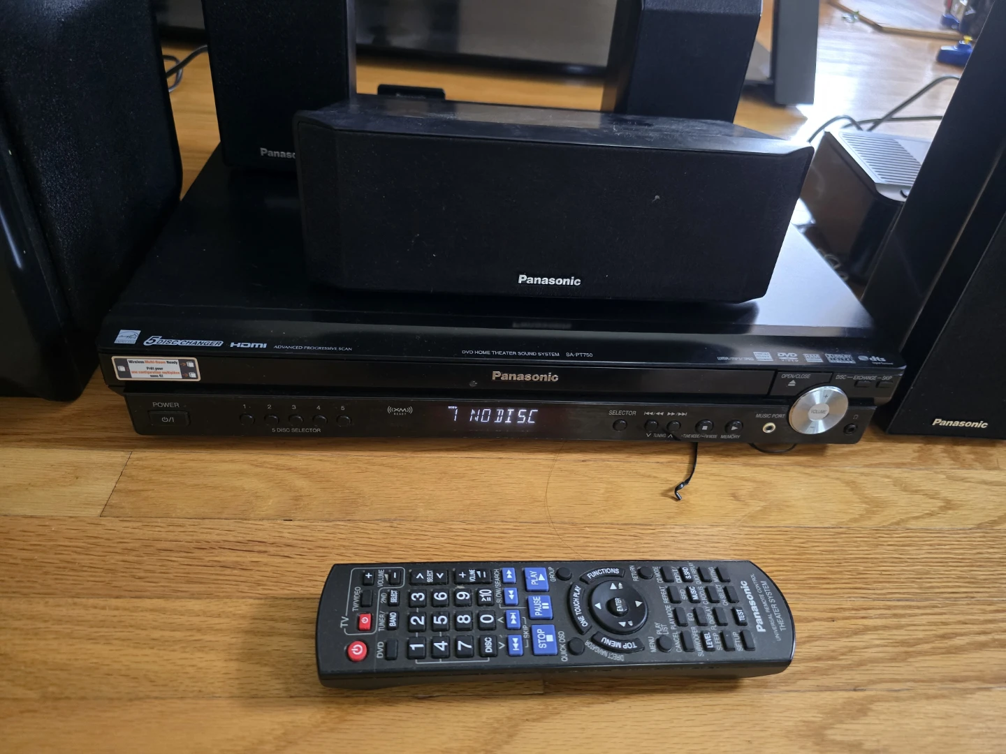 Yamaha AV Receiver & Panasonic DVD Home Theater Sound System - photo 4