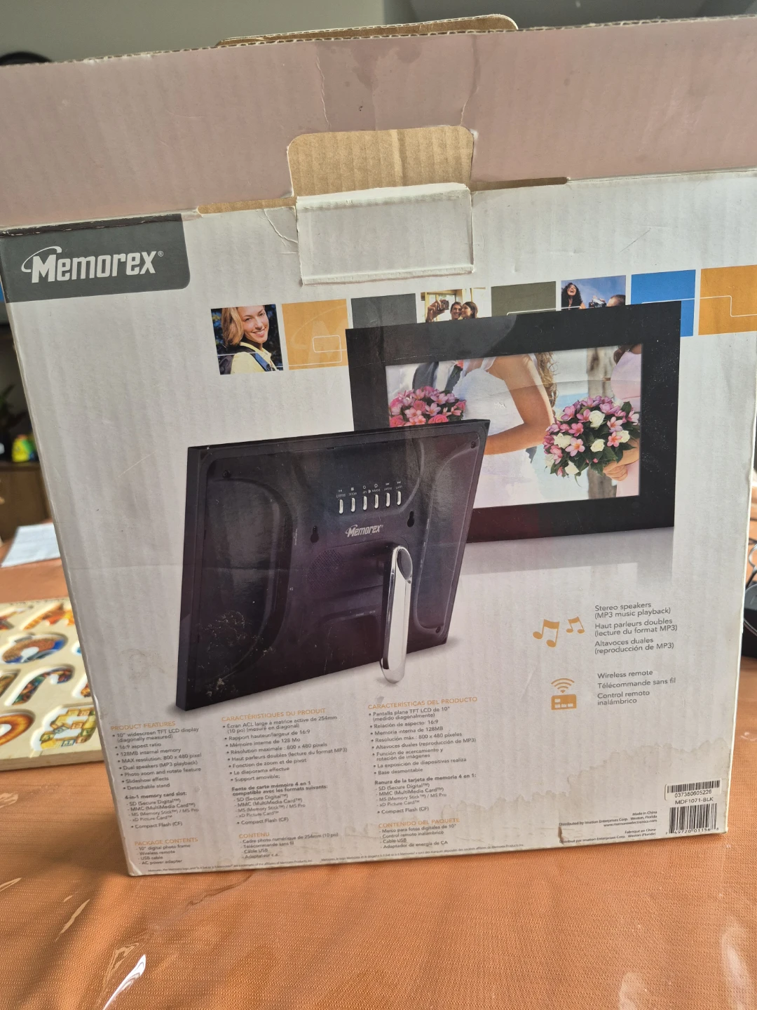 Memorex 10-inch Widescreen Digital Photo Frame - photo 4