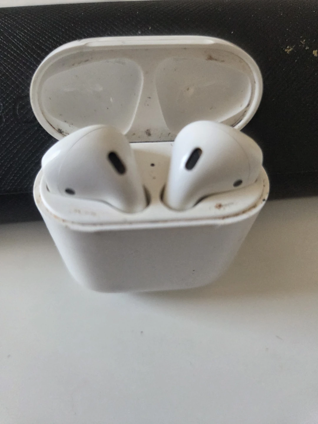 Apple AirPods