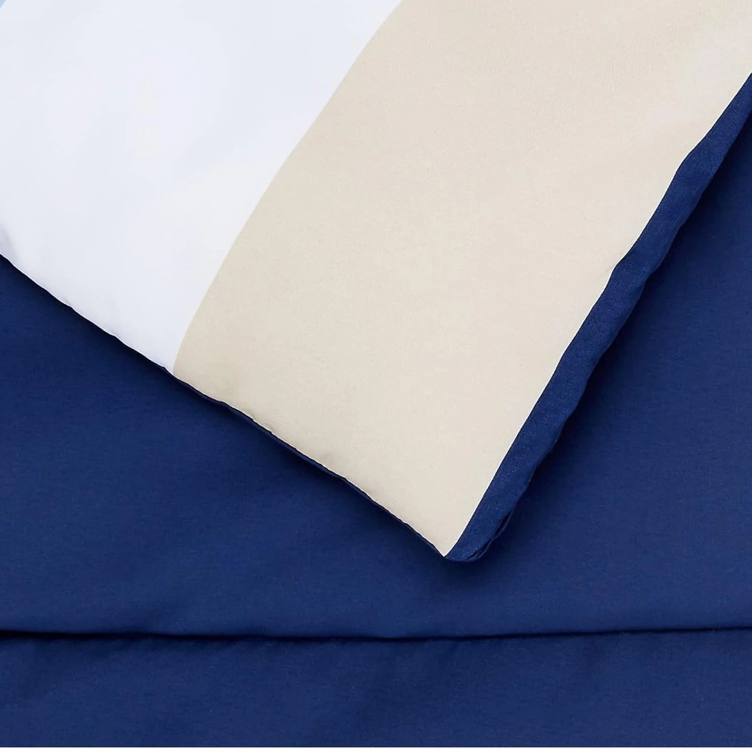 Reversible Comforters (Queen sized) - photo 4