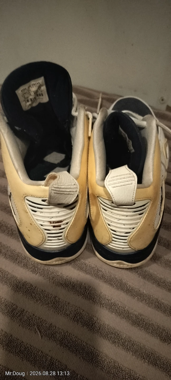 Jordan Sneakers White and Navy