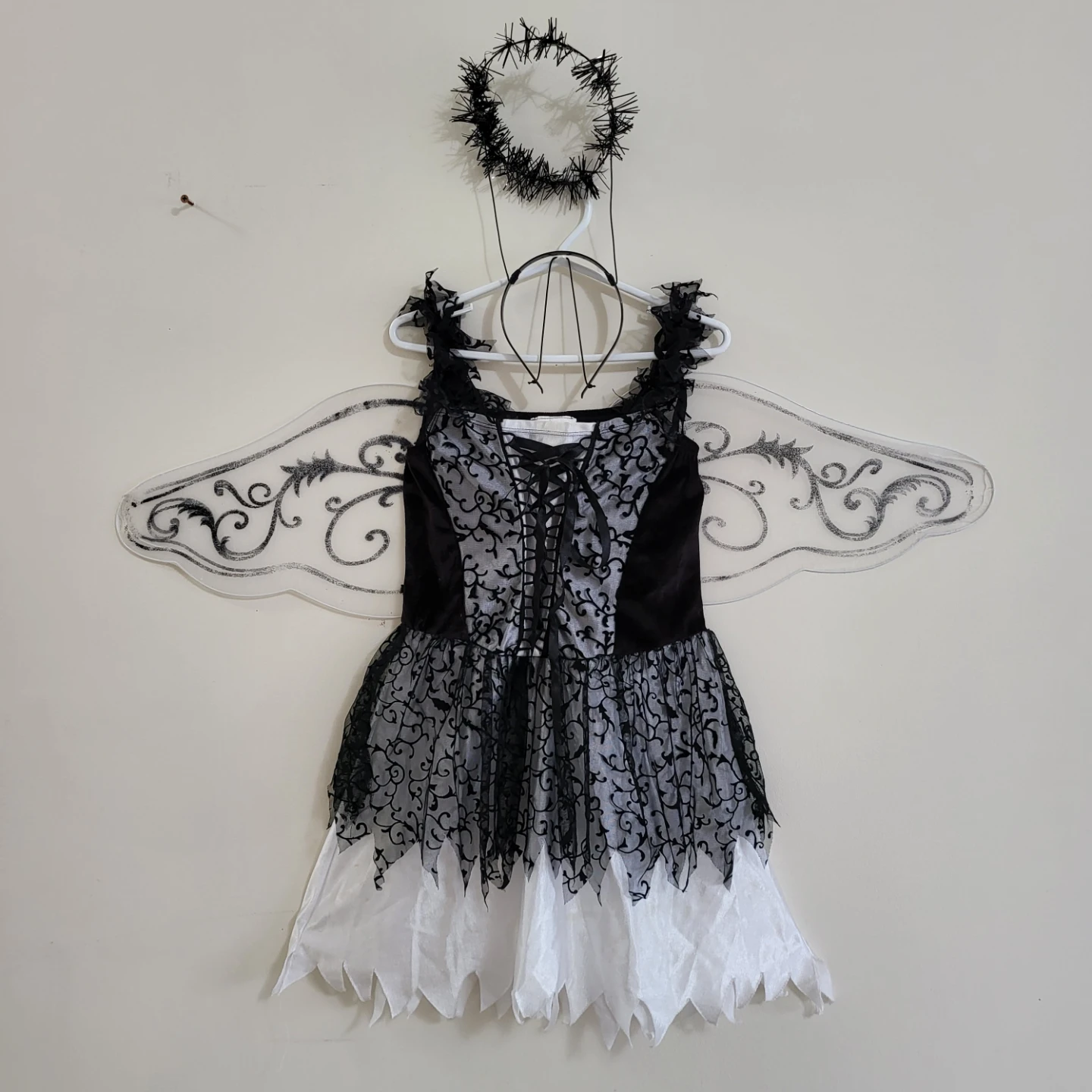 Dark Angel Costume Set (Teen Large) - Worn Once, Like New! - photo 2