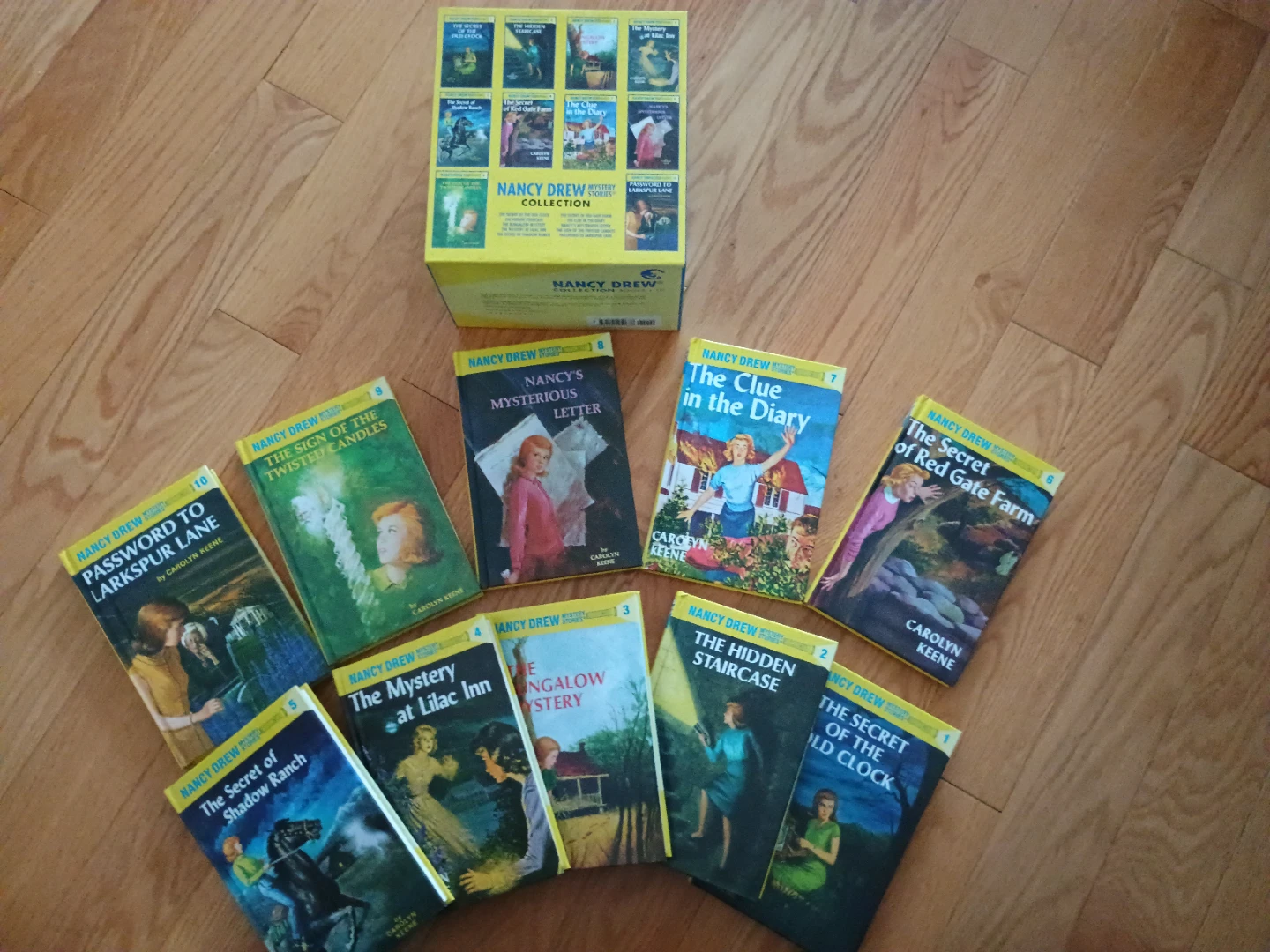 Nancy Drew Mystery Stories Collection - Books 1-10 - photo 4