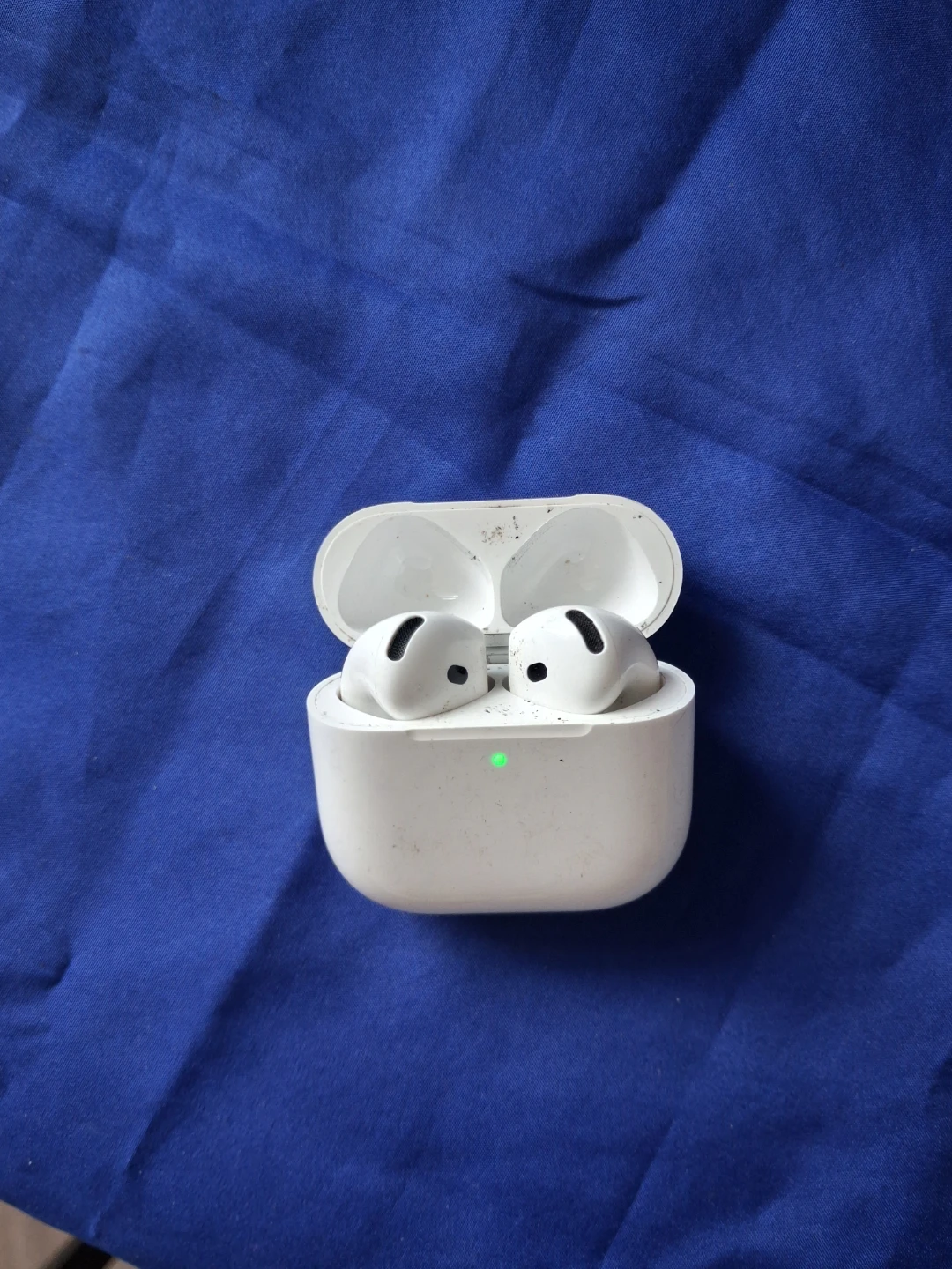 Apple AirPods 4th Generation with ANC - photo 2