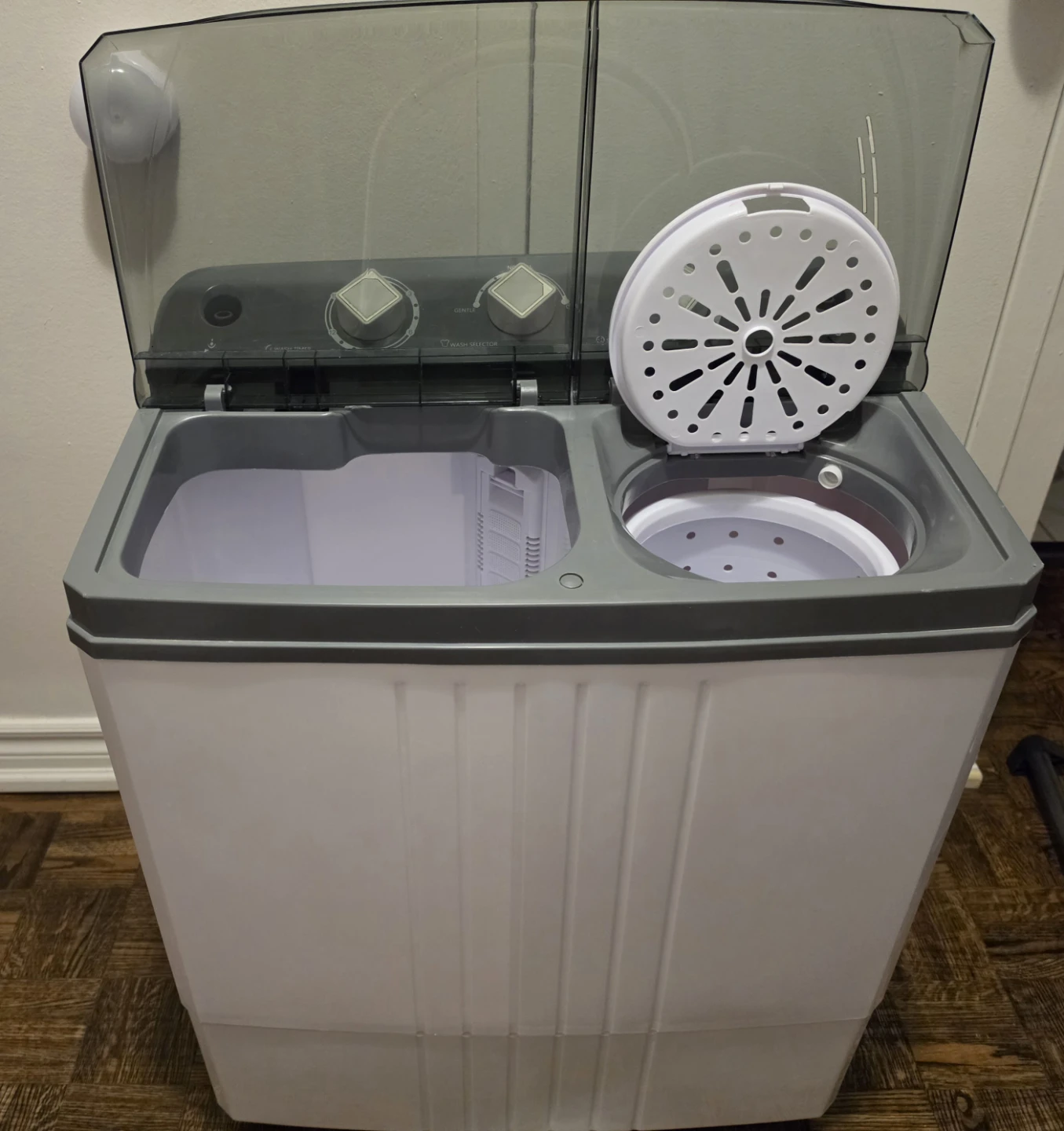 Compact Twin Tub Washing Machine