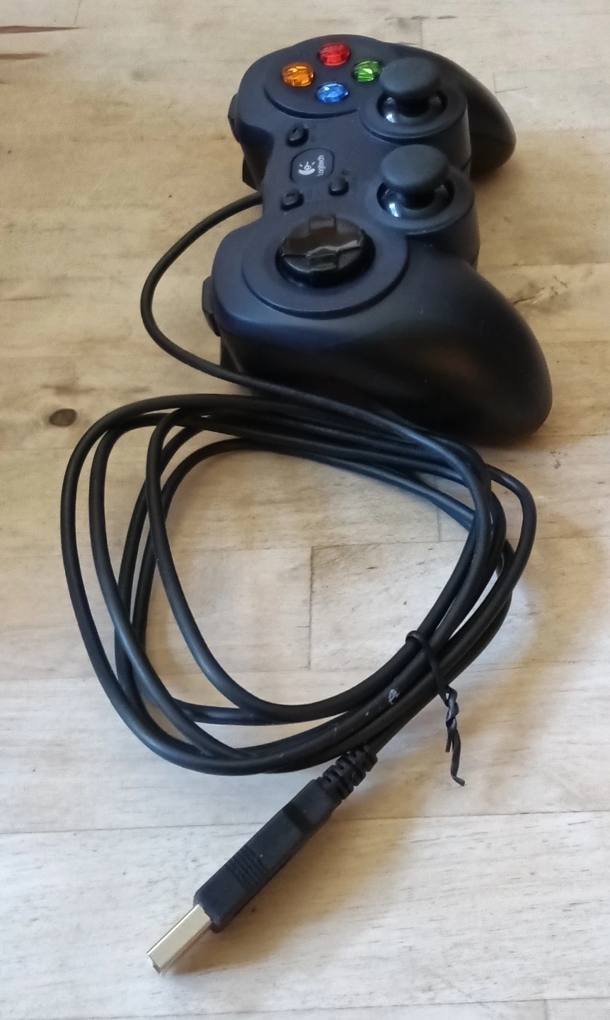 Logitech F310 Wired PC Gamepad - photo 3