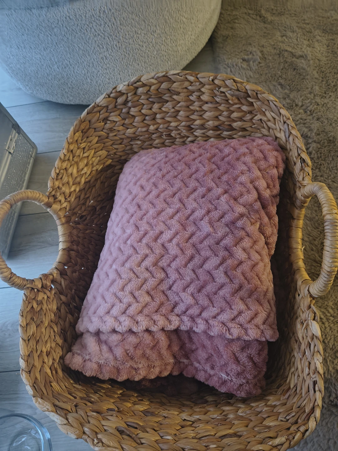 Indigo Woven Seagrass Storage Basket with Handles - photo 4