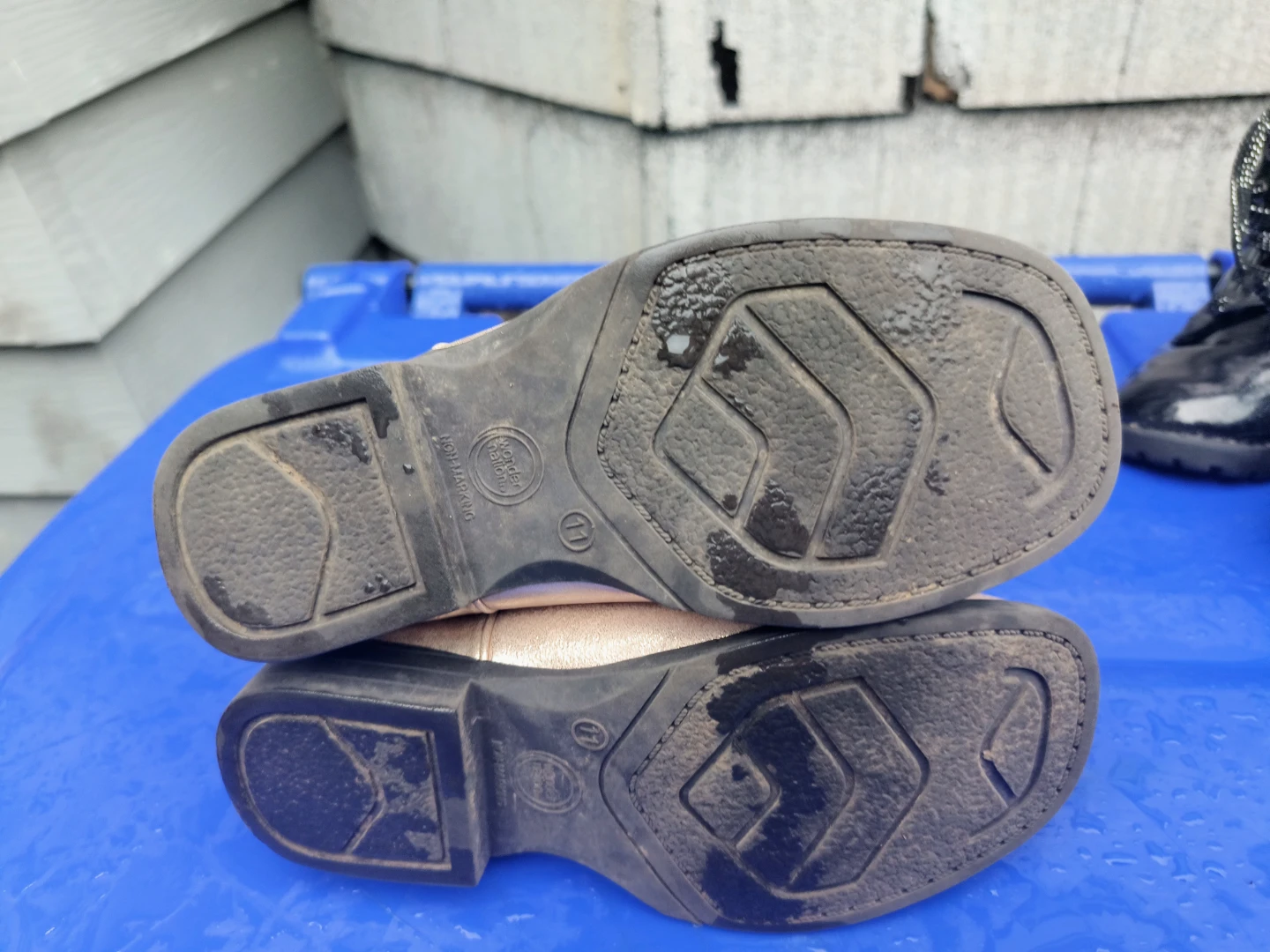 Little Girls cowboy boots size 11.. 4 to 5 years old - photo 4