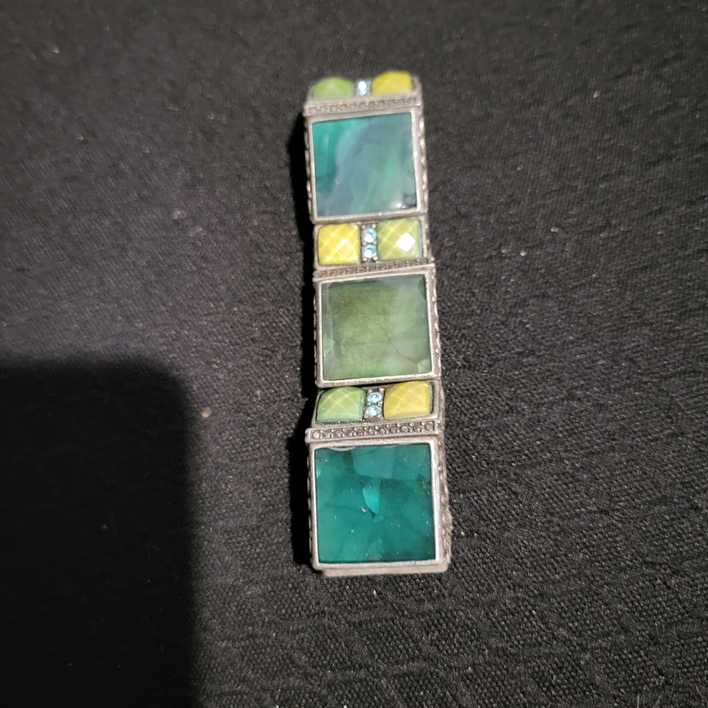 Green and Yellow Beaded Stretch Bracelet - photo 2