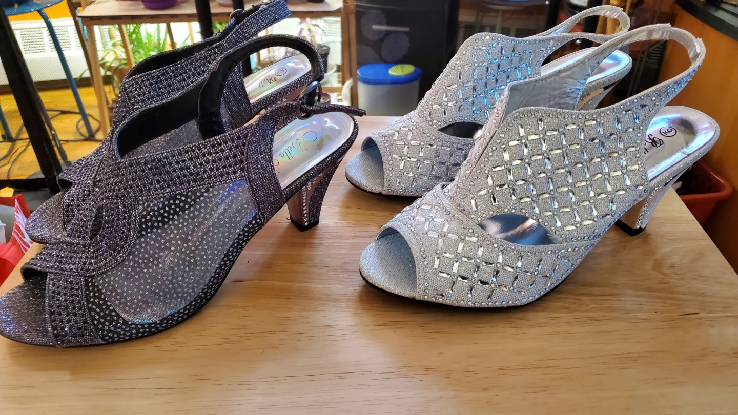 Two Pairs of Bella Hanna Embellished Heels - photo 3