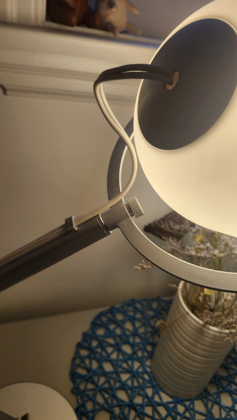 IKEA Desk Lamp - photo 3