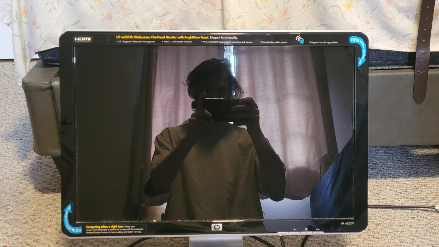 HP w2207h 22-inch Widescreen LCD Monitor