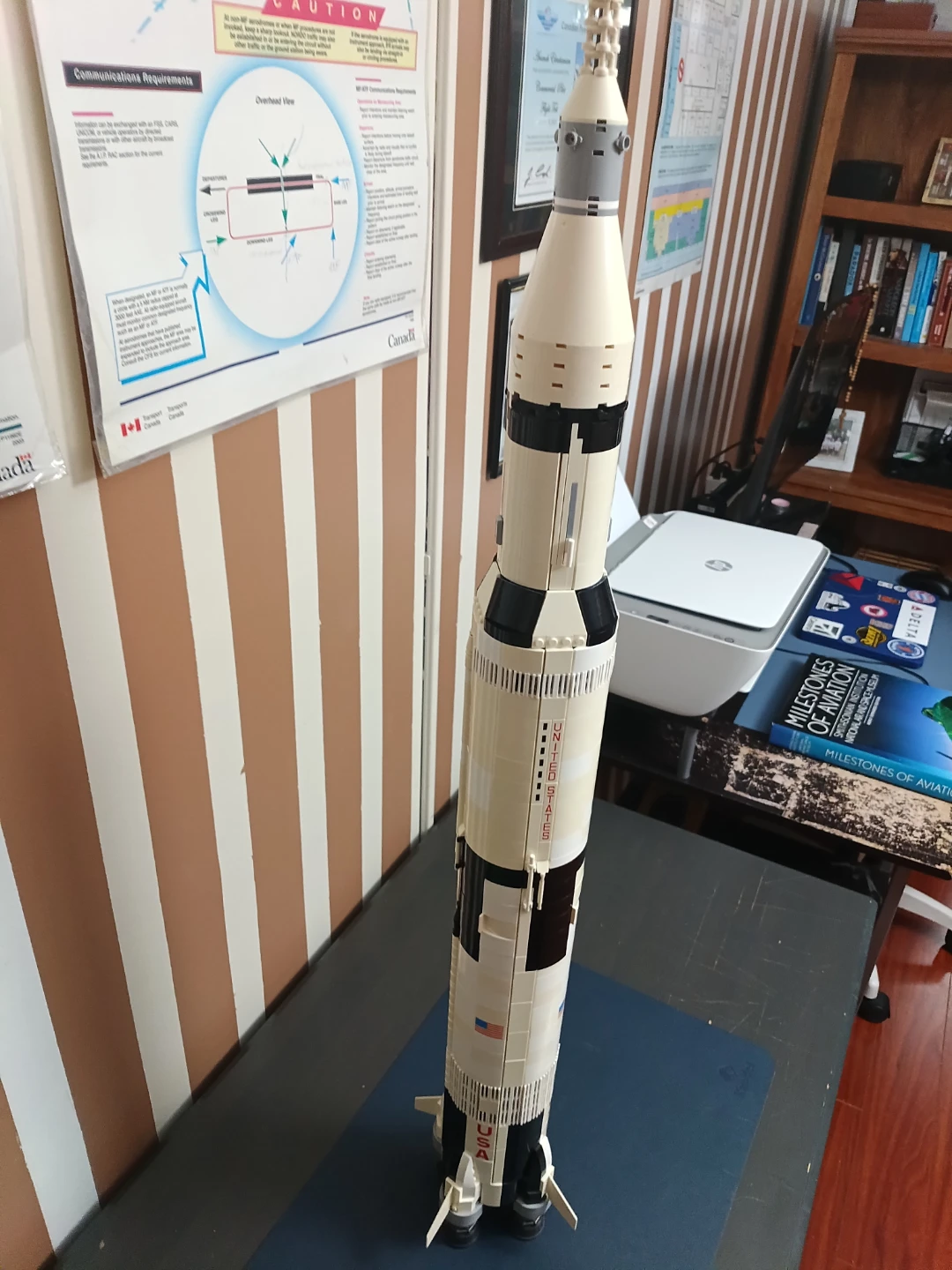 LEGO Saturn V Rocket Model - photo 2