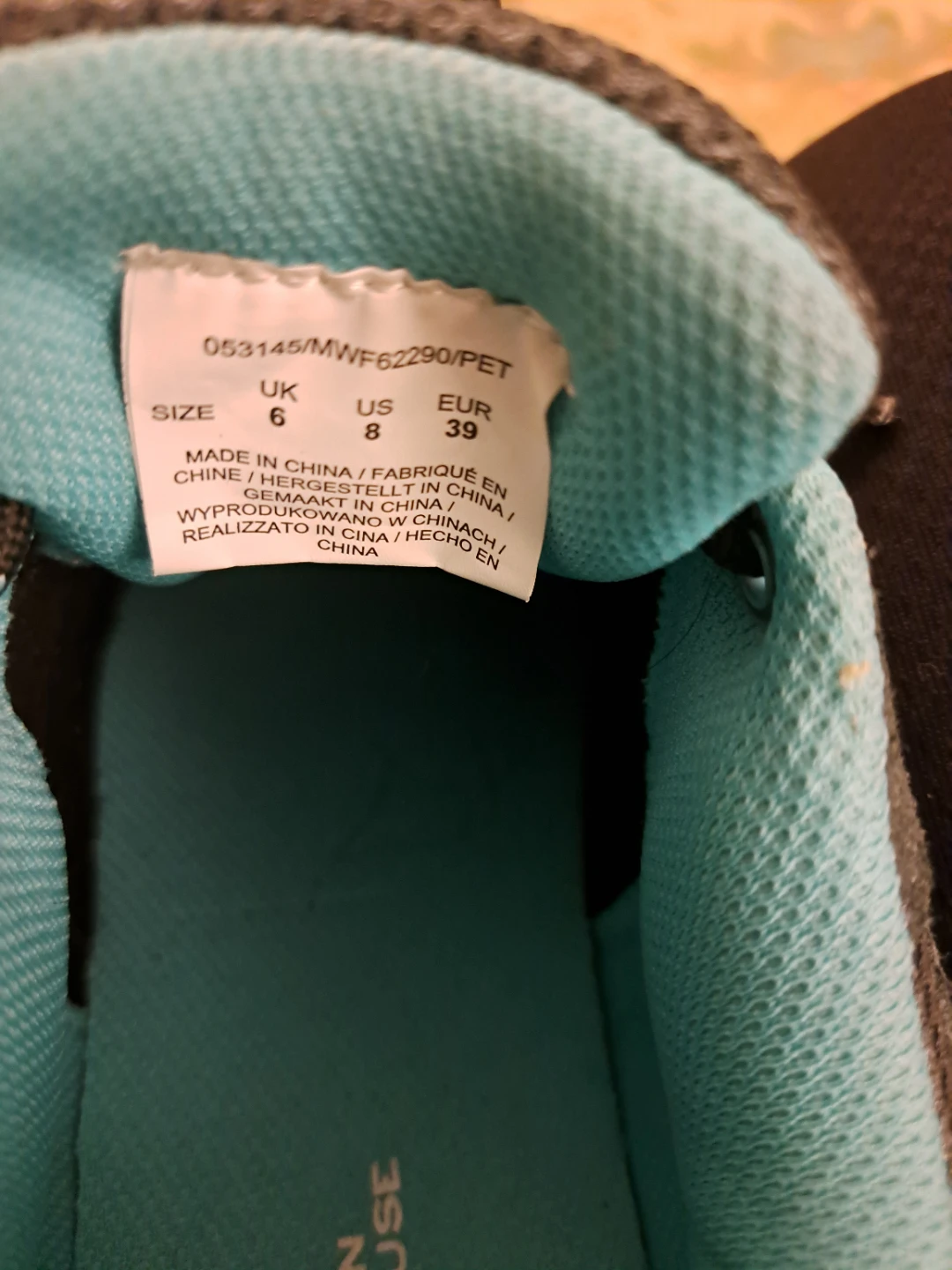 Mountain Warehouse hiking shoes - photo 3