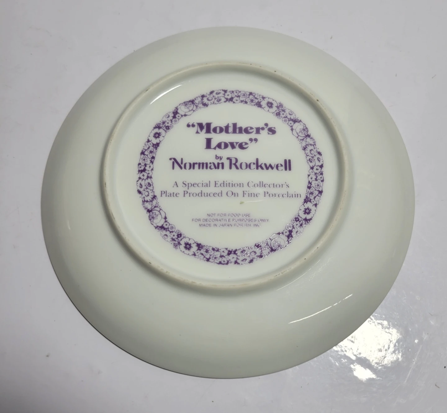 Norman Rockwell Mother's Love Collector Plate - photo 3