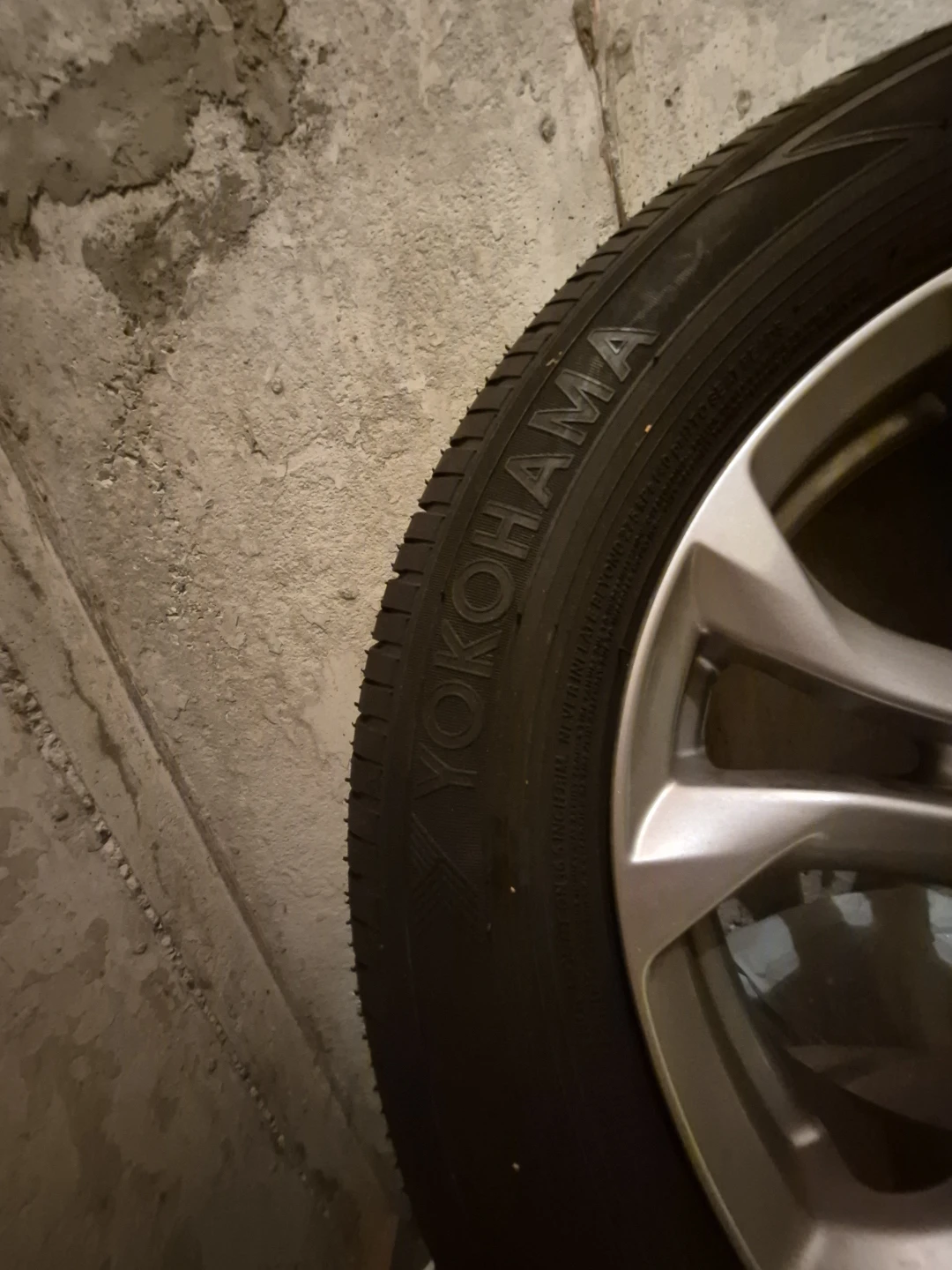 Mazda CX-3 Factory 16" Alloy Wheels & Tires Set – Good Condition - photo 3