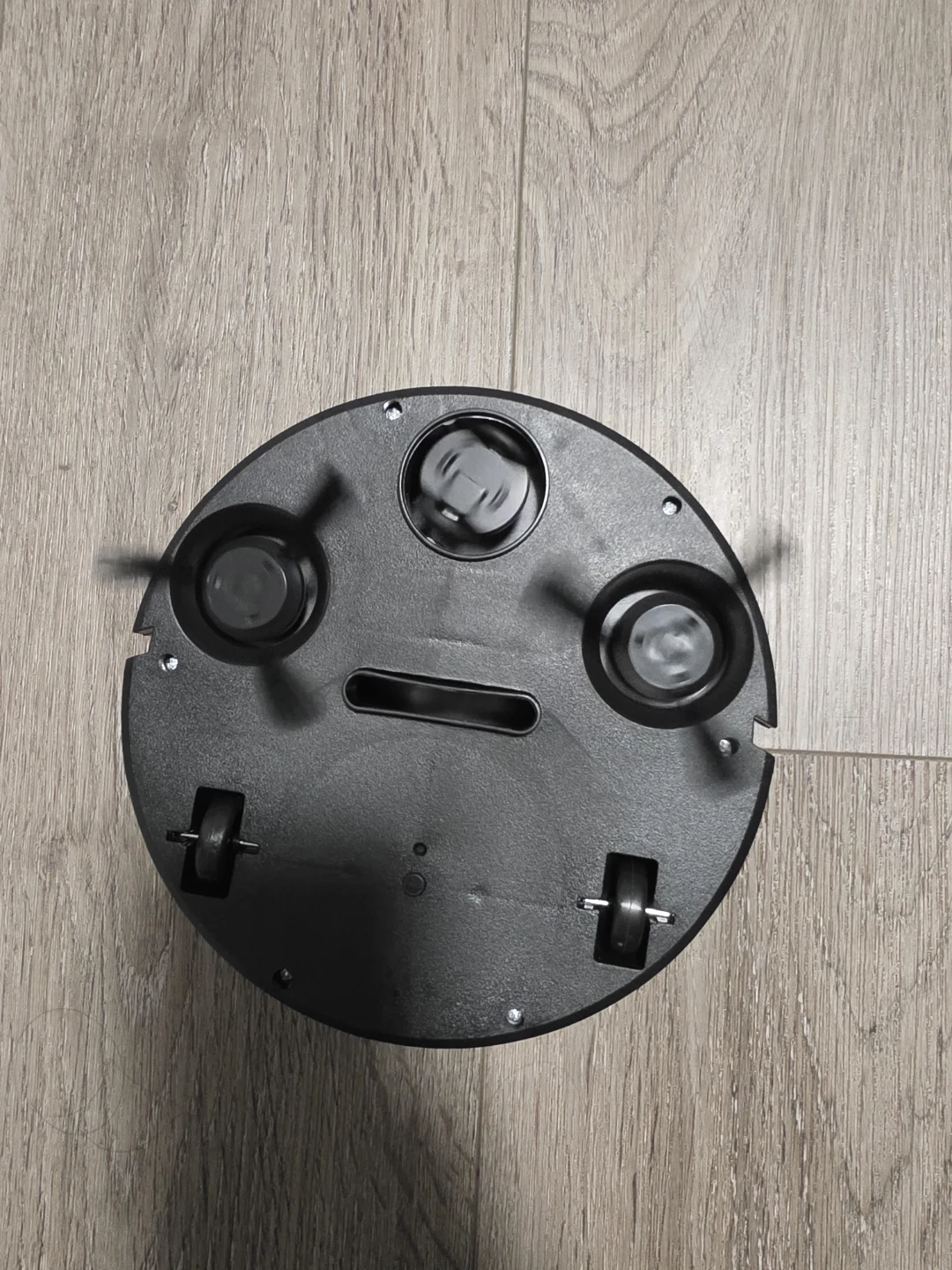Black Robot Vacuum Cleaner - photo 4