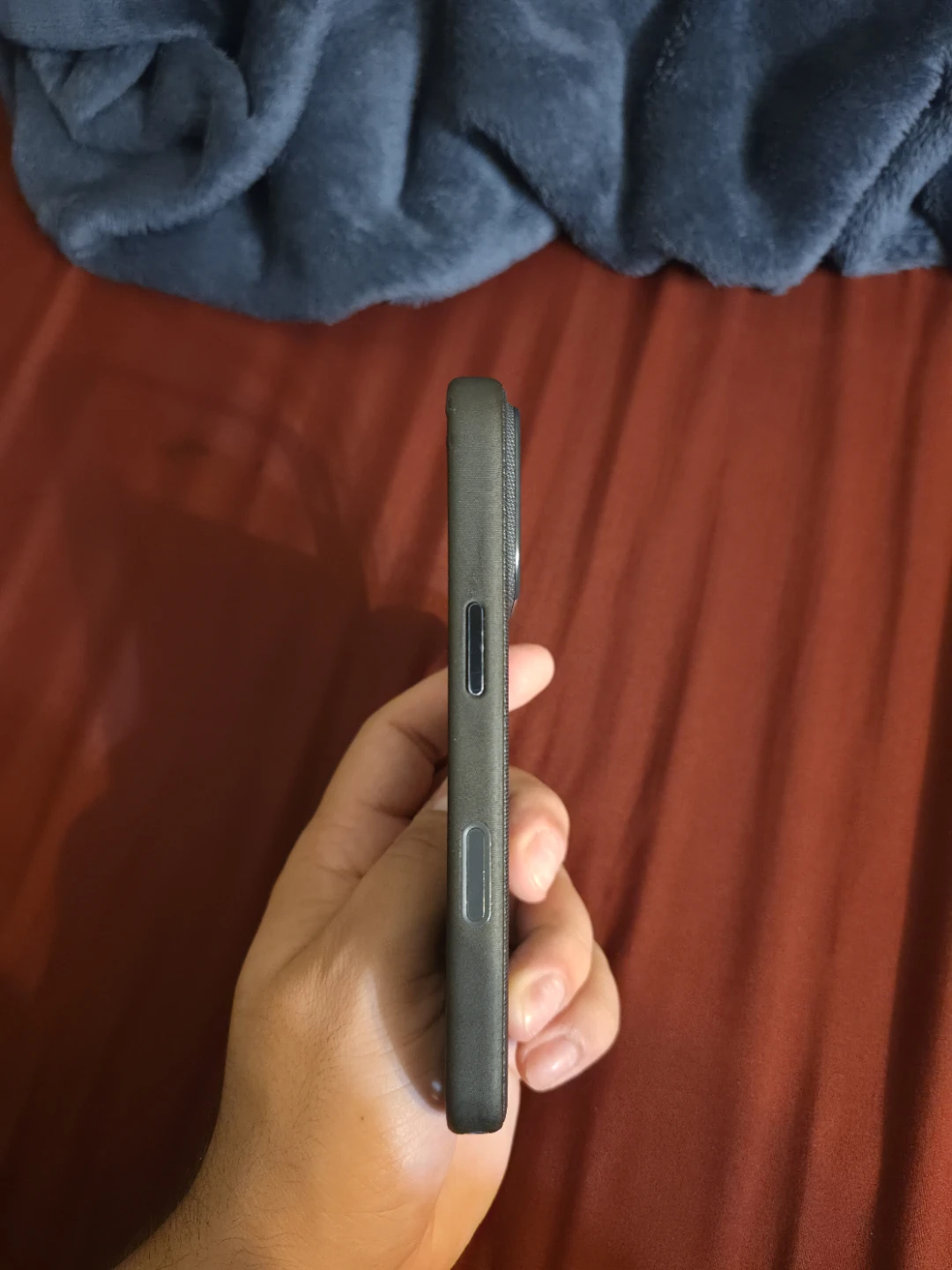 Apple iPhone 15 Pro - photo 5