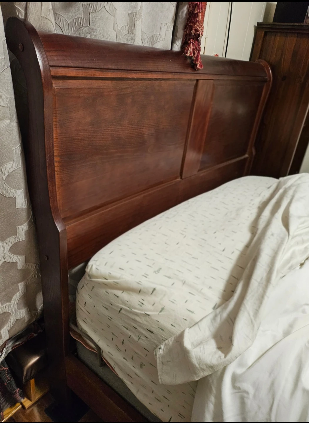Whole Home Birmingham Queen Bed Frame and Mattress - photo 4