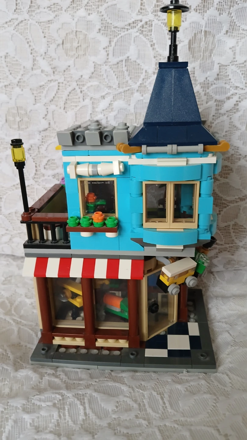 Lego shop and train  for $10.00 - photo 3