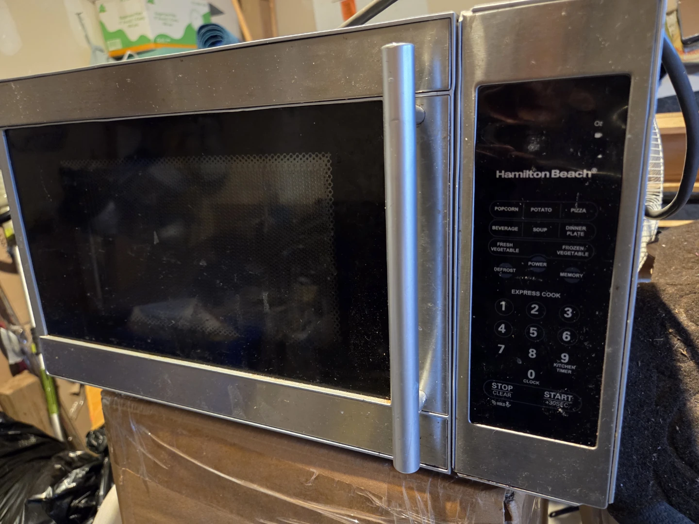 Microwave oven - photo 3