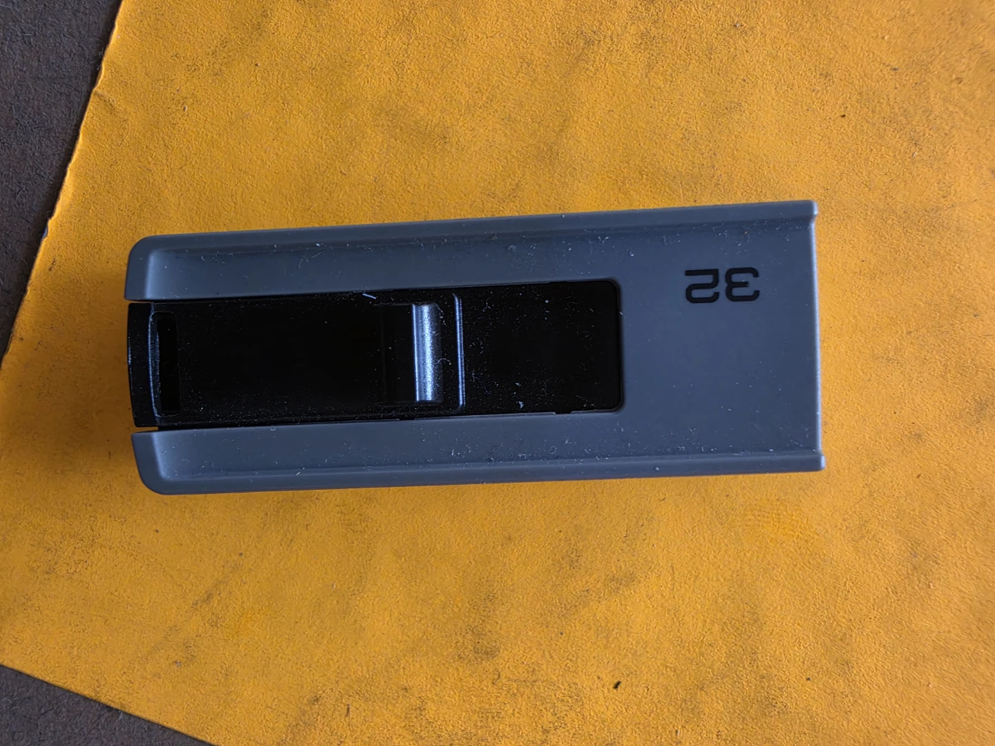 EMTEC 32GB USB Flash Drive