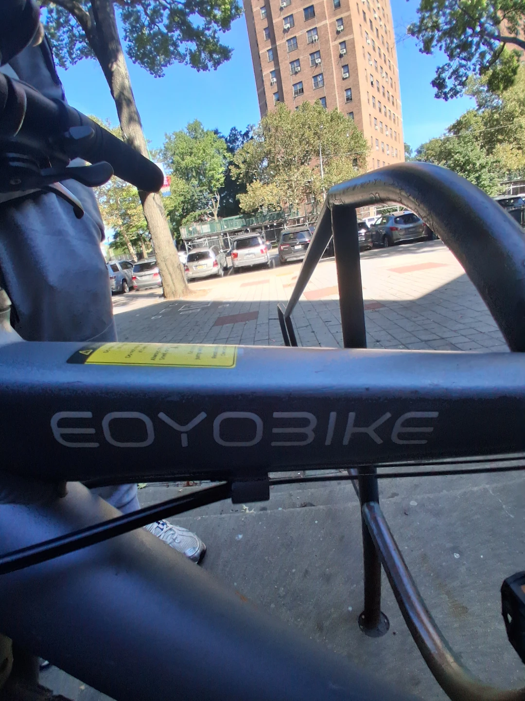 Eoyobike Gray Commuter Bike - photo 4