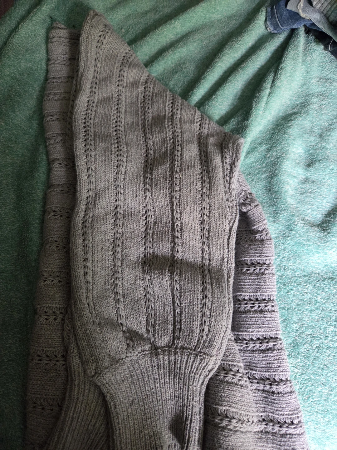 Off the shoulder sweater - photo 2
