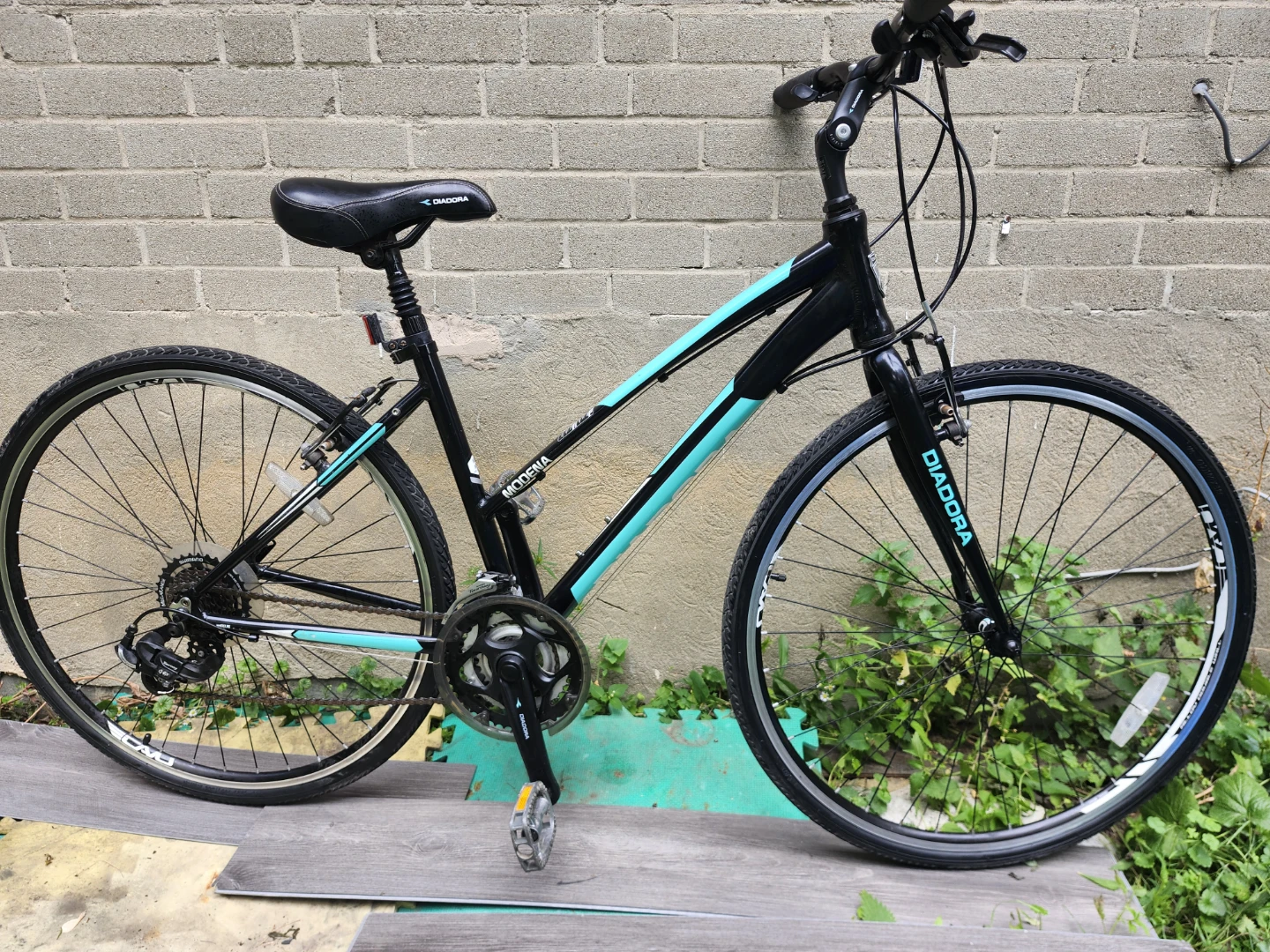 Diadora Modena Hybrid Bike