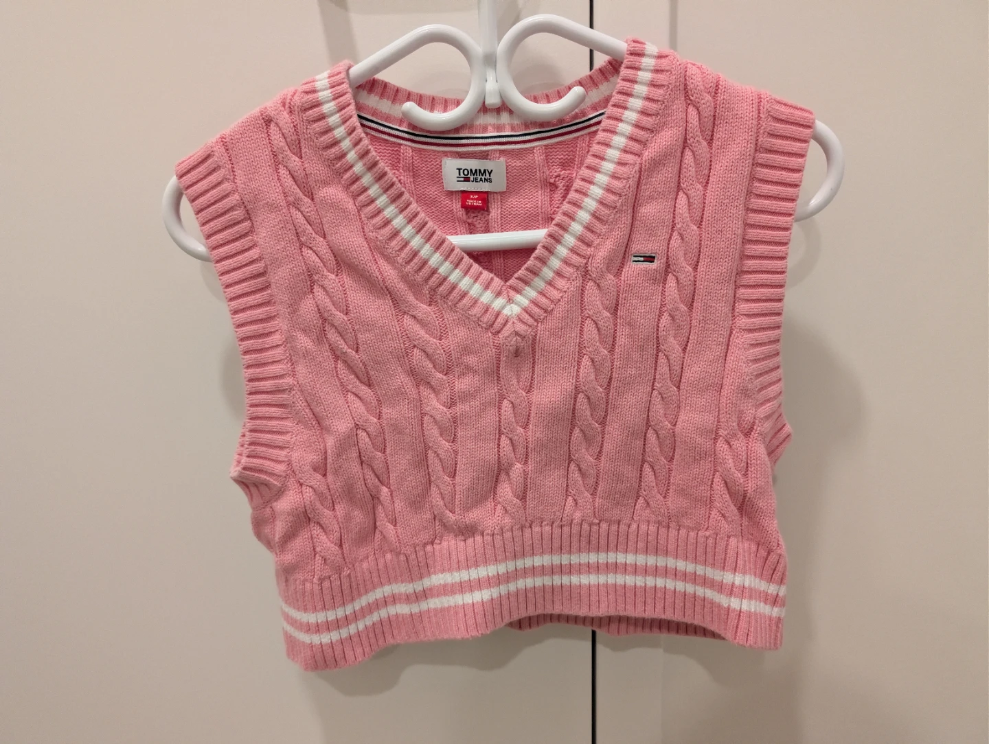 Tommy Jeans Pink Cable Knit Cropped Sweater Vest