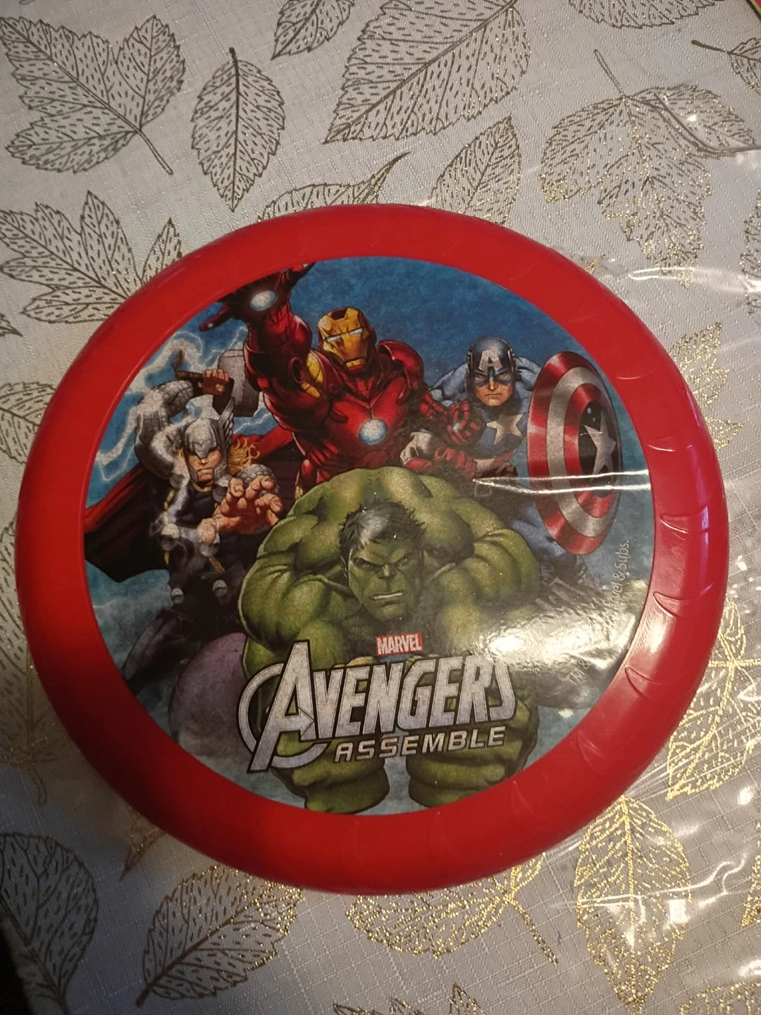 Avengers Frisbee 🏈