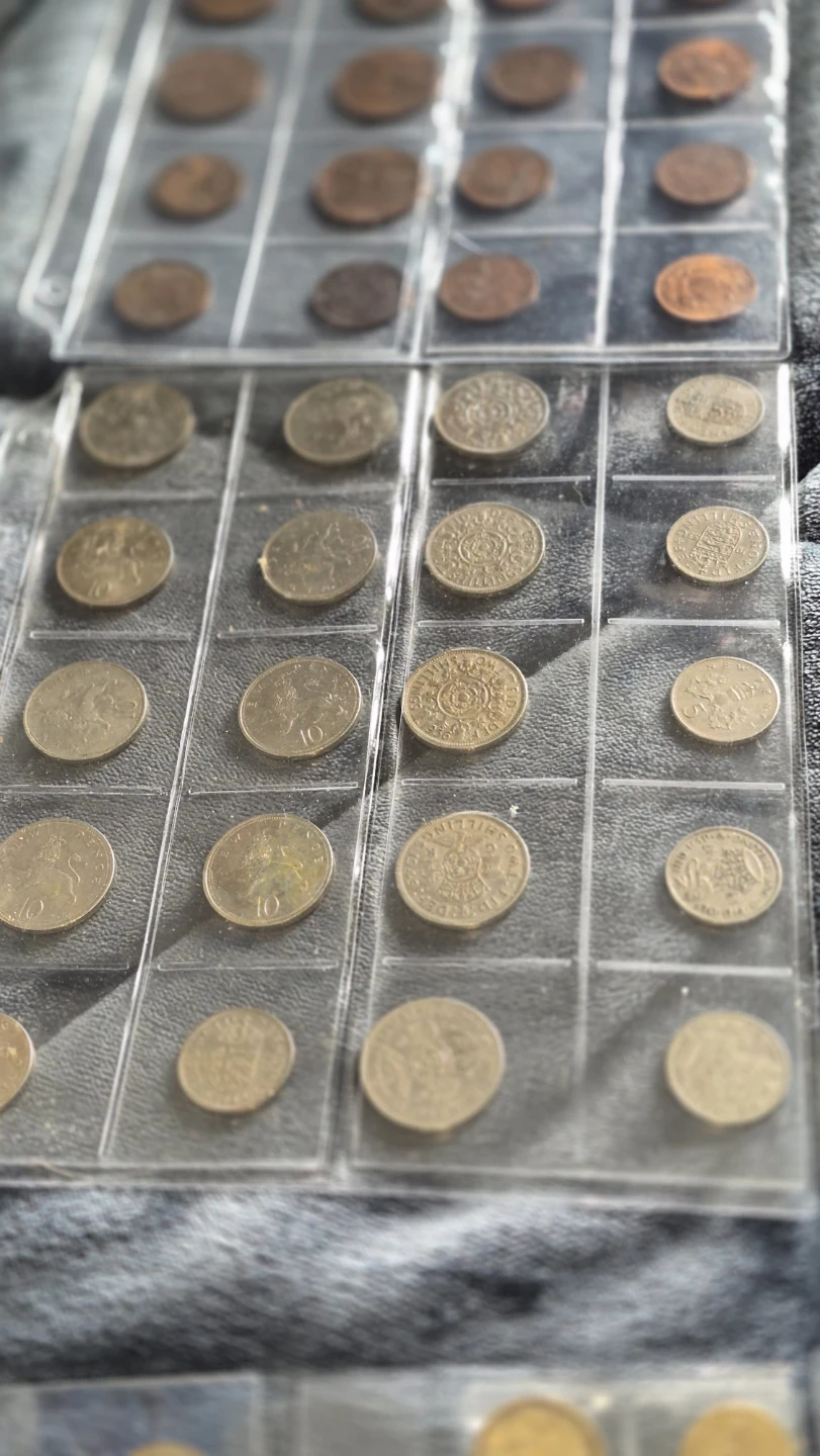 Large Collection of Vintage British and France Coins - photo 4