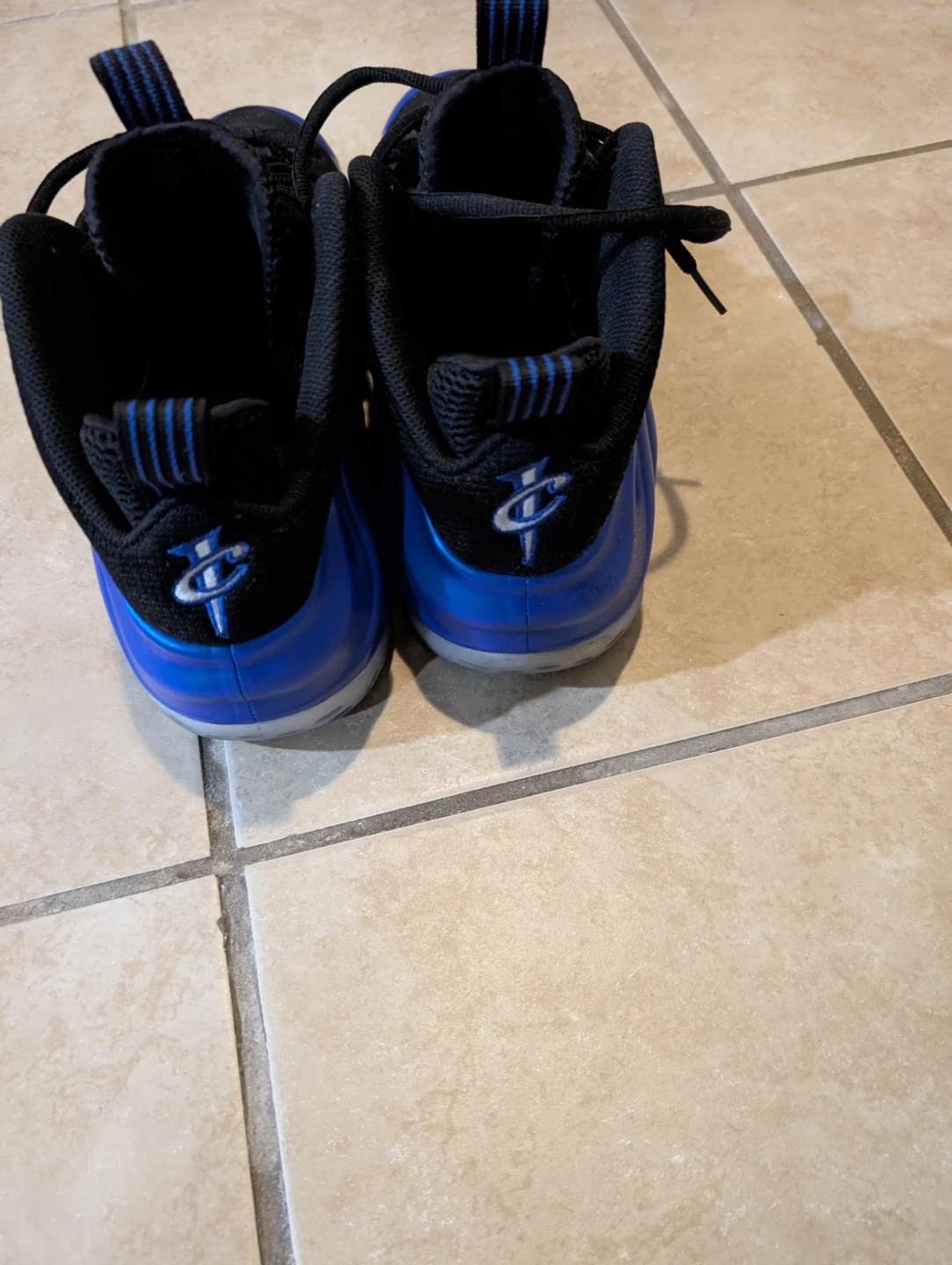 Nike Air Foamposite One Royal Blue - photo 2
