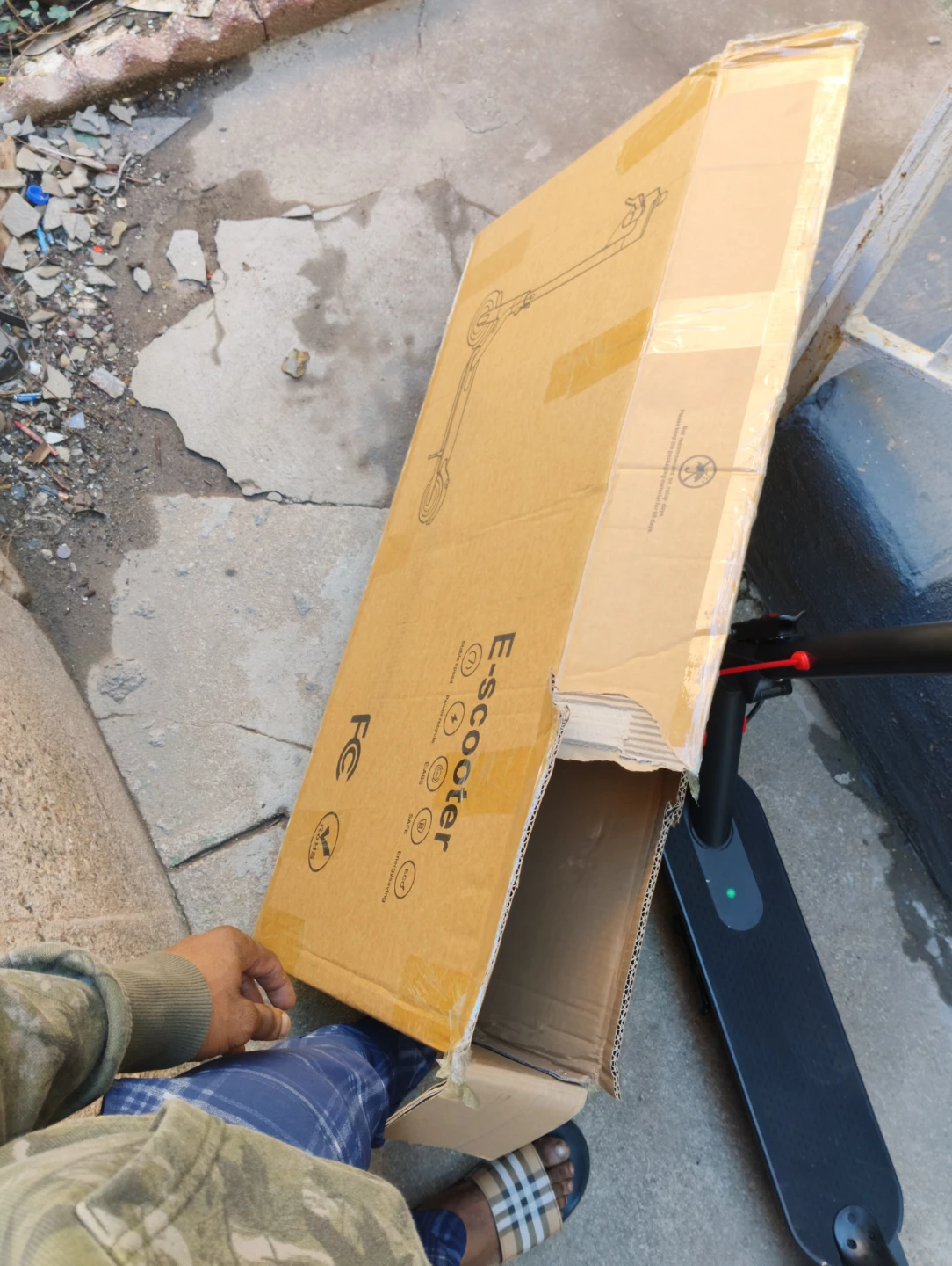 E-scooter with Original Box - photo 5