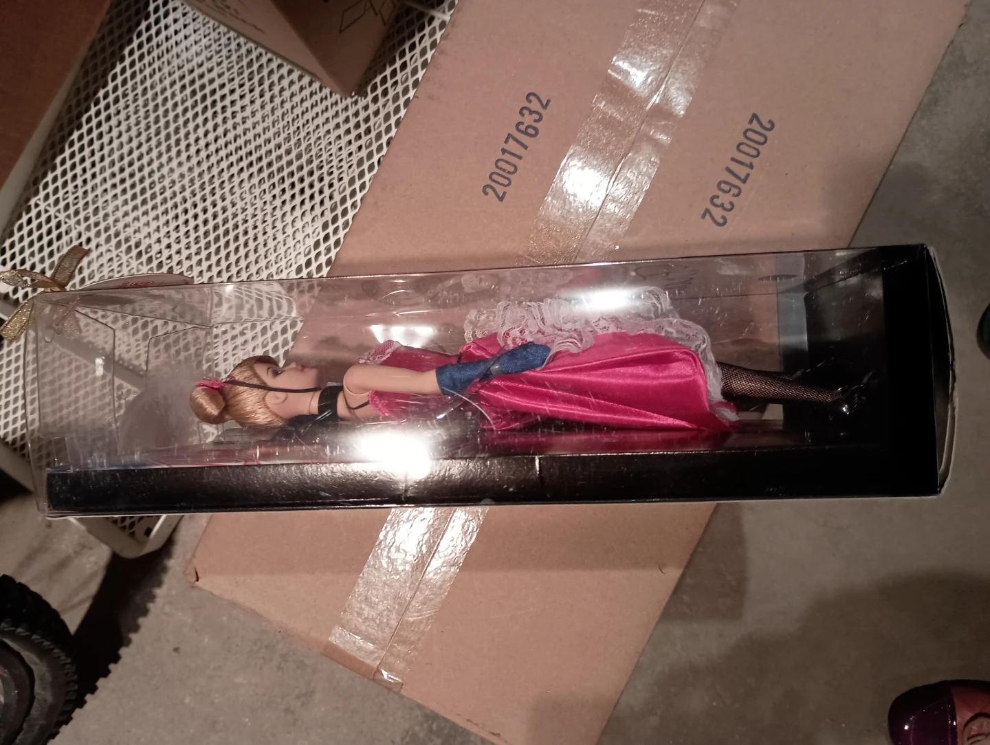 Barbie Dolls of the World France Pink Label - photo 2