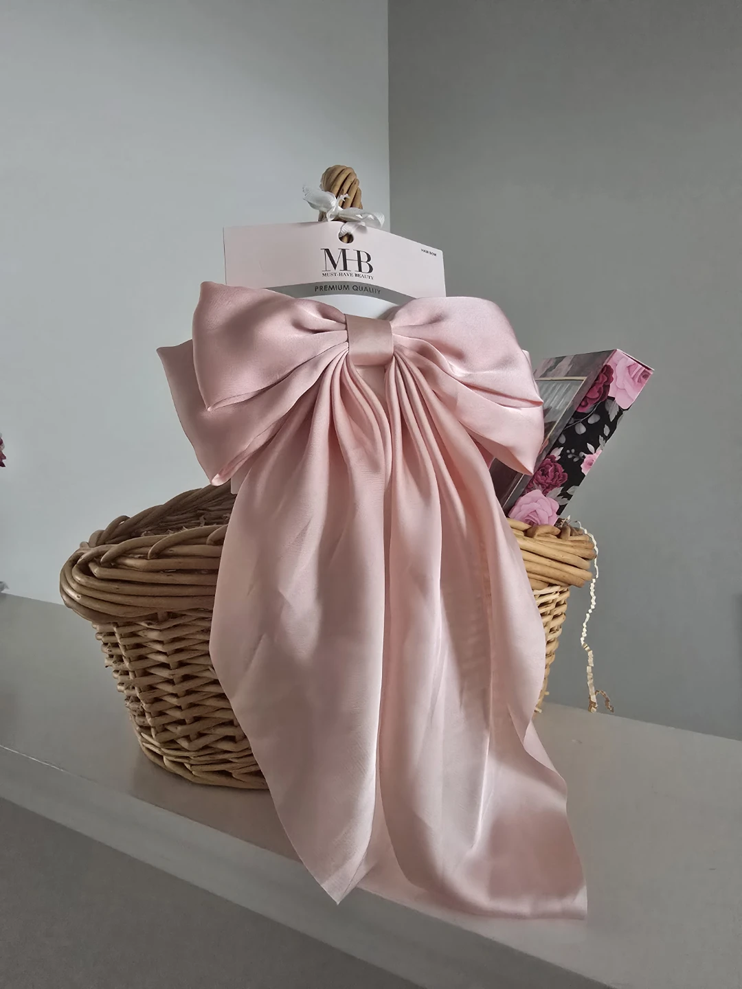 Very cute beauty gift basket - photo 3
