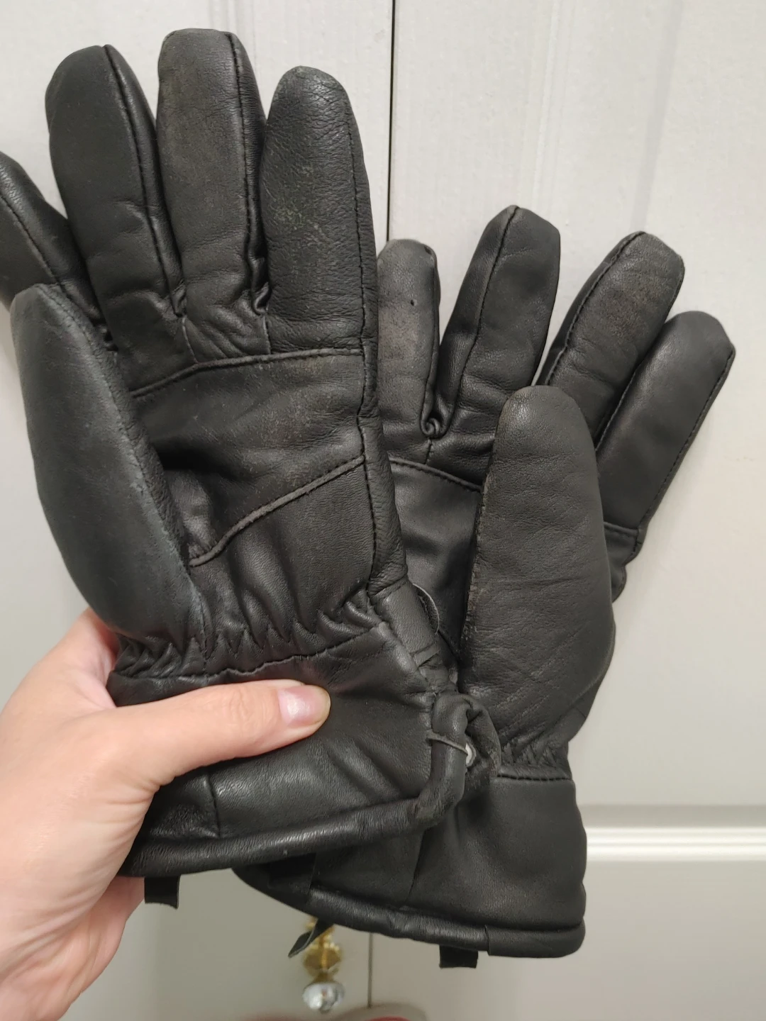 Men's Black Leather Gloves size Medium - photo 4