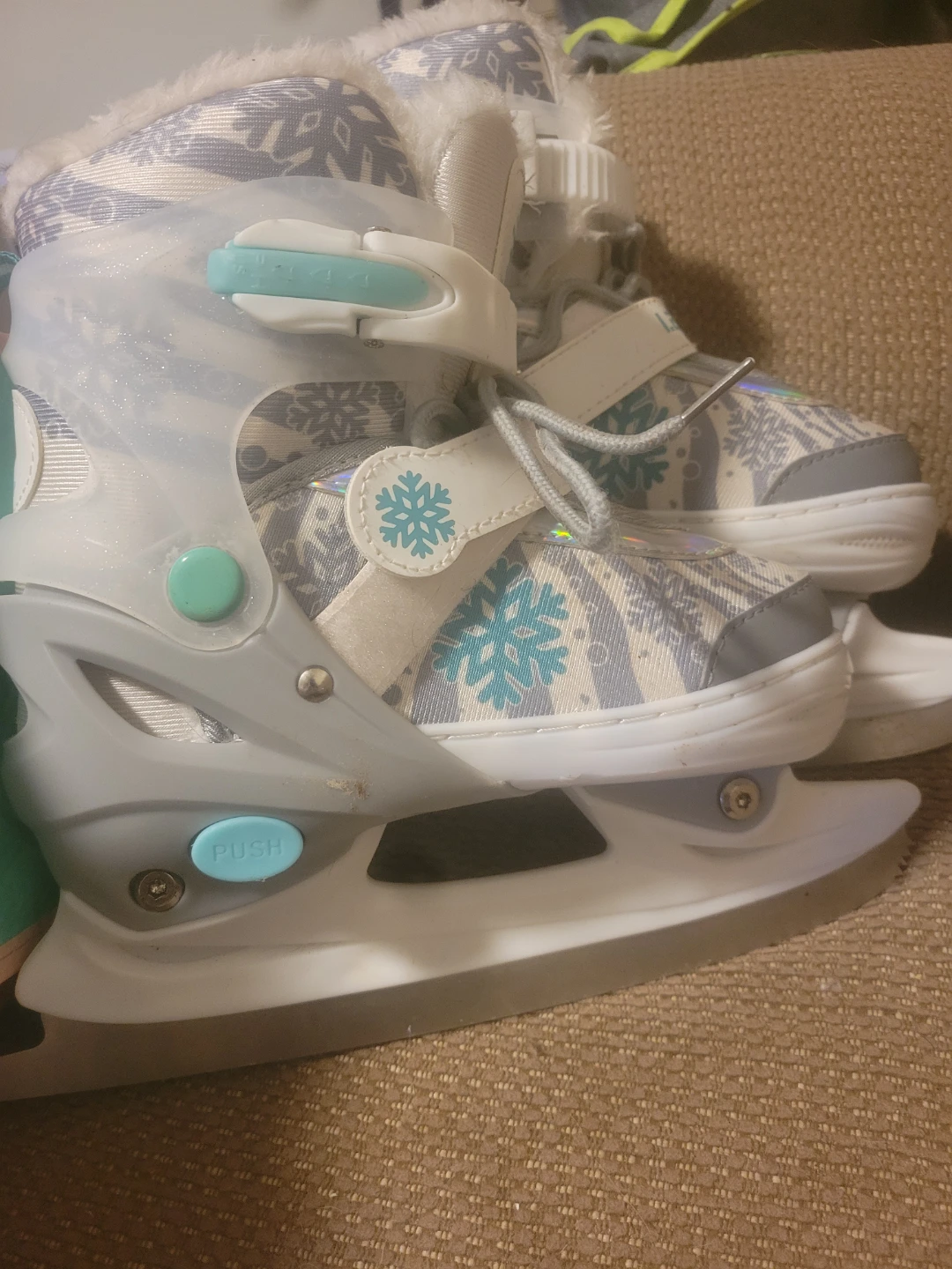 Children's Adjustable Ice Skates