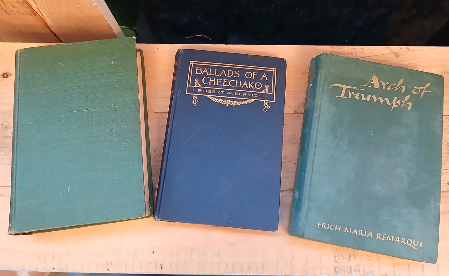 Set of 3 Vintage Collectible Books - photo 5