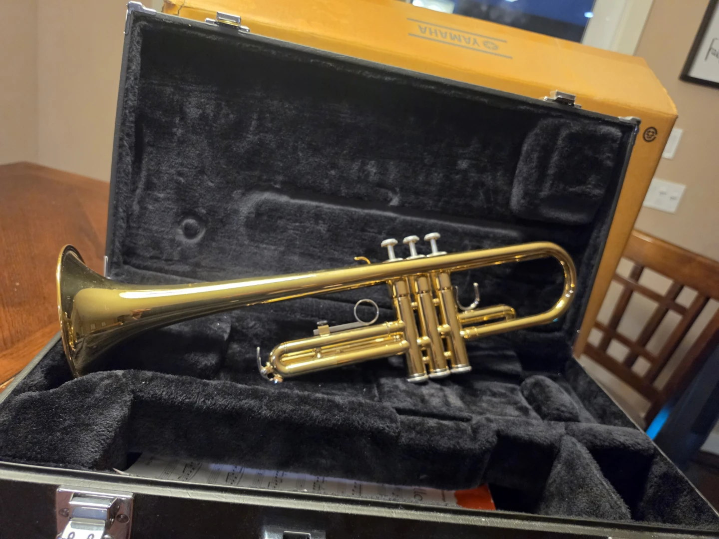 Yamaha Trumpet with Case - photo 2