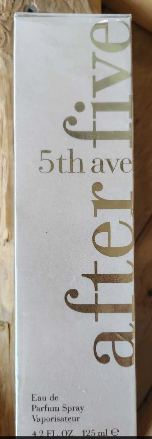 Elizabeth Arden 5th Avenue Eau de Parfum Spray 125ml