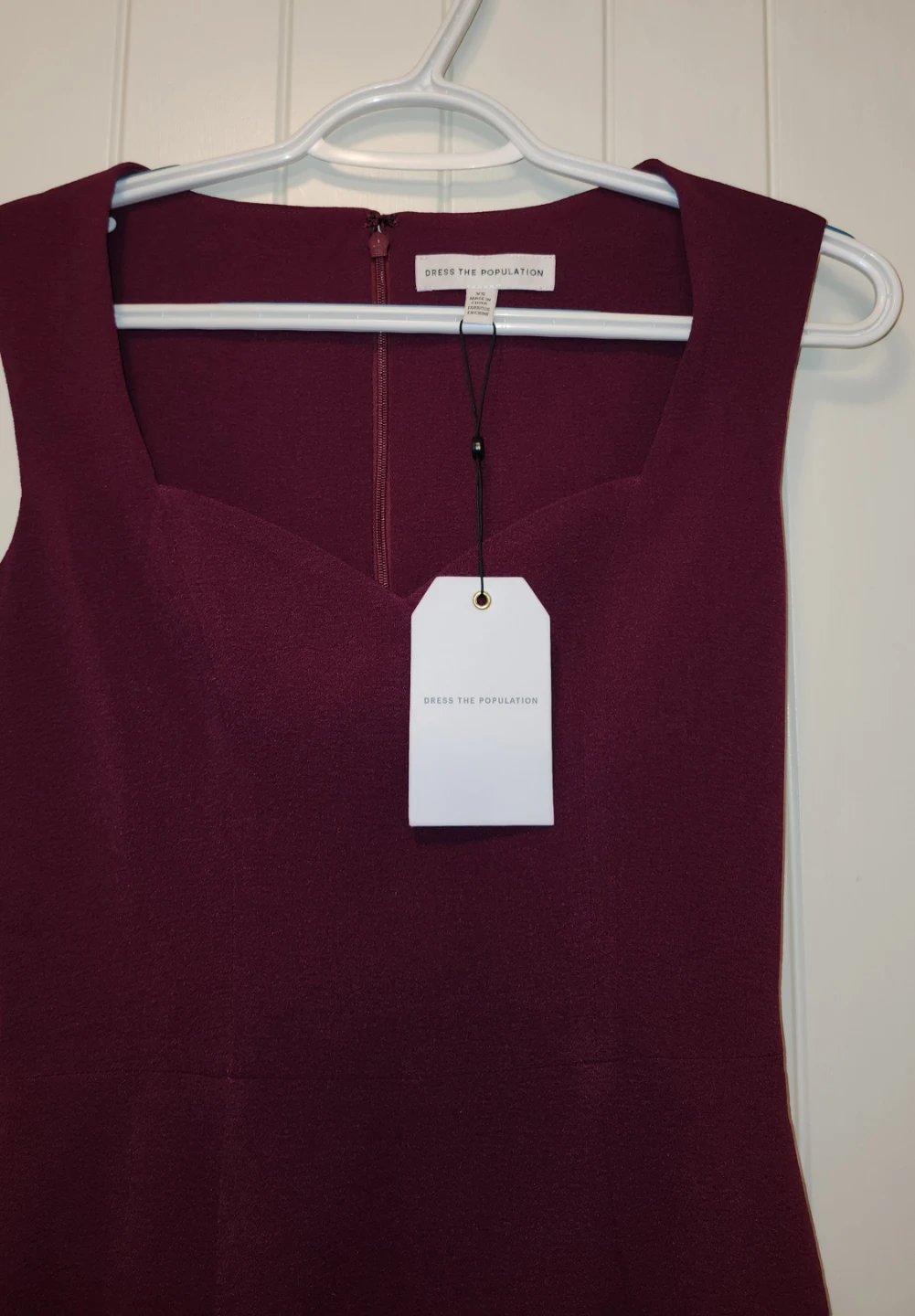 Dress The Population Sleeveless Dress 🏈 - photo 3