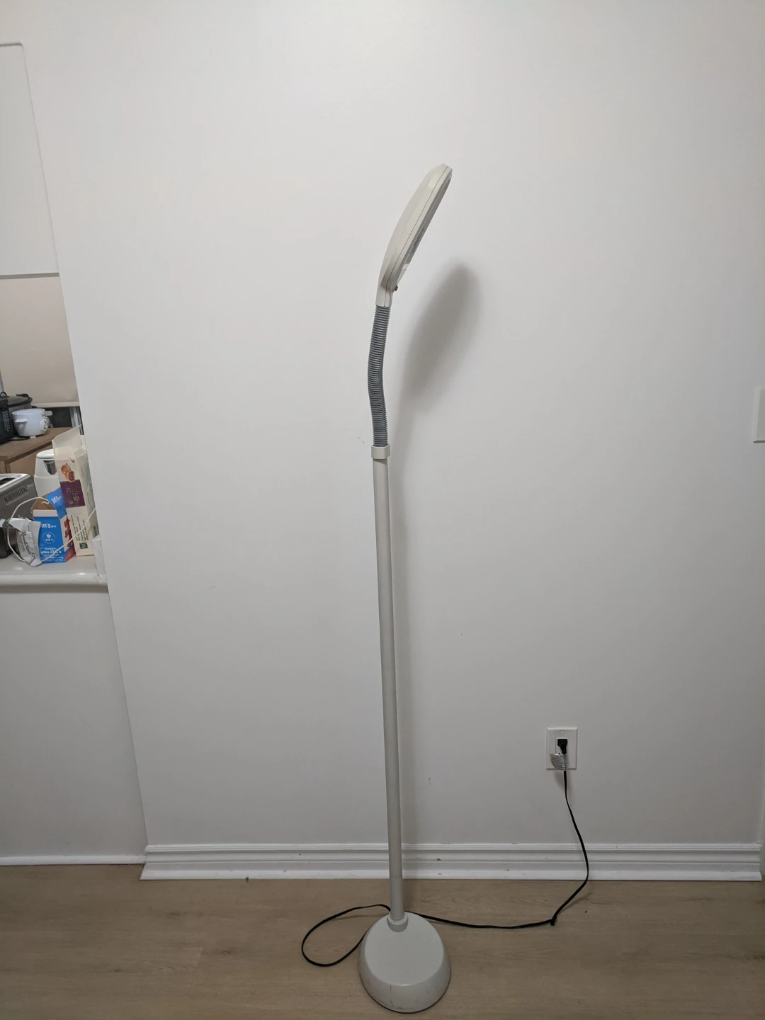 Adjustable Floor Lamp - photo 2